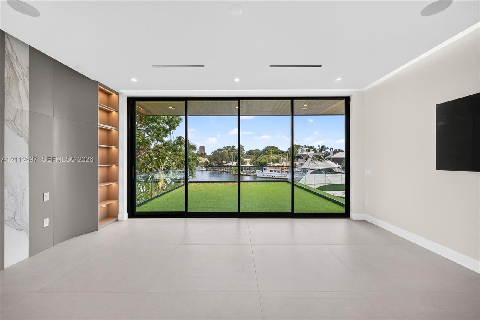 700 SW 12th Ave
