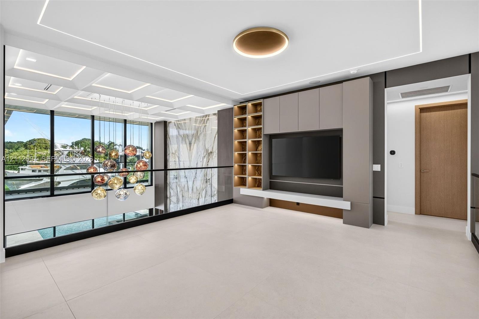 700 SW 12th Ave