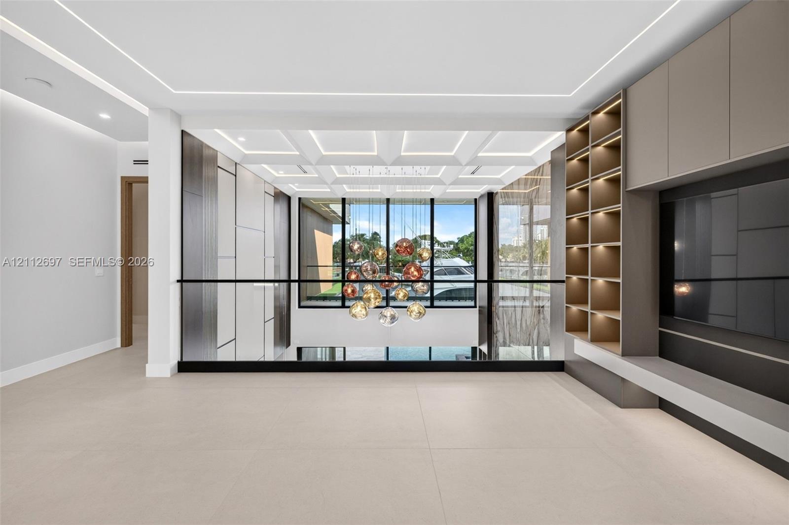 700 SW 12th Ave