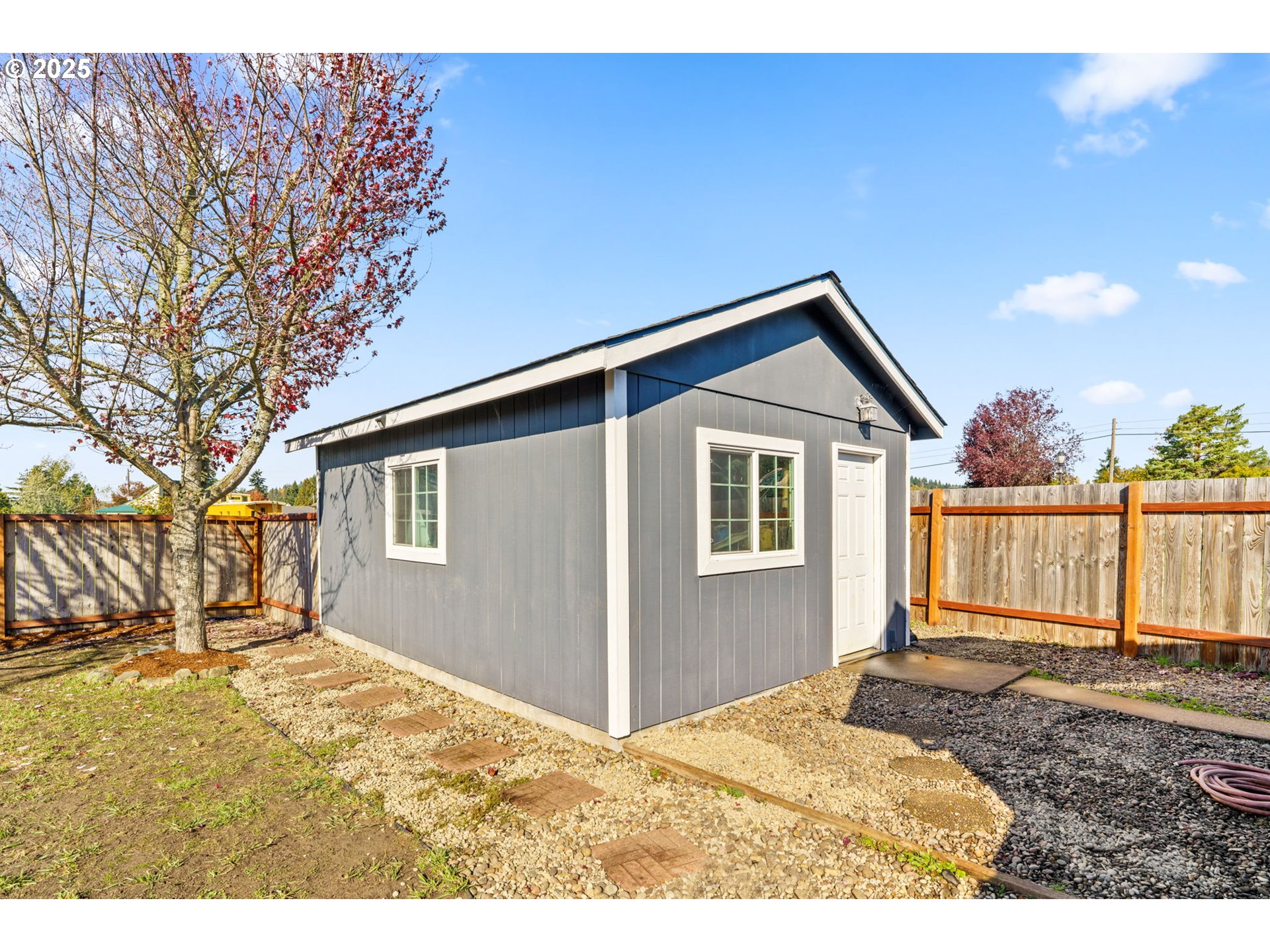 12 N CANNON ST, Lowell
