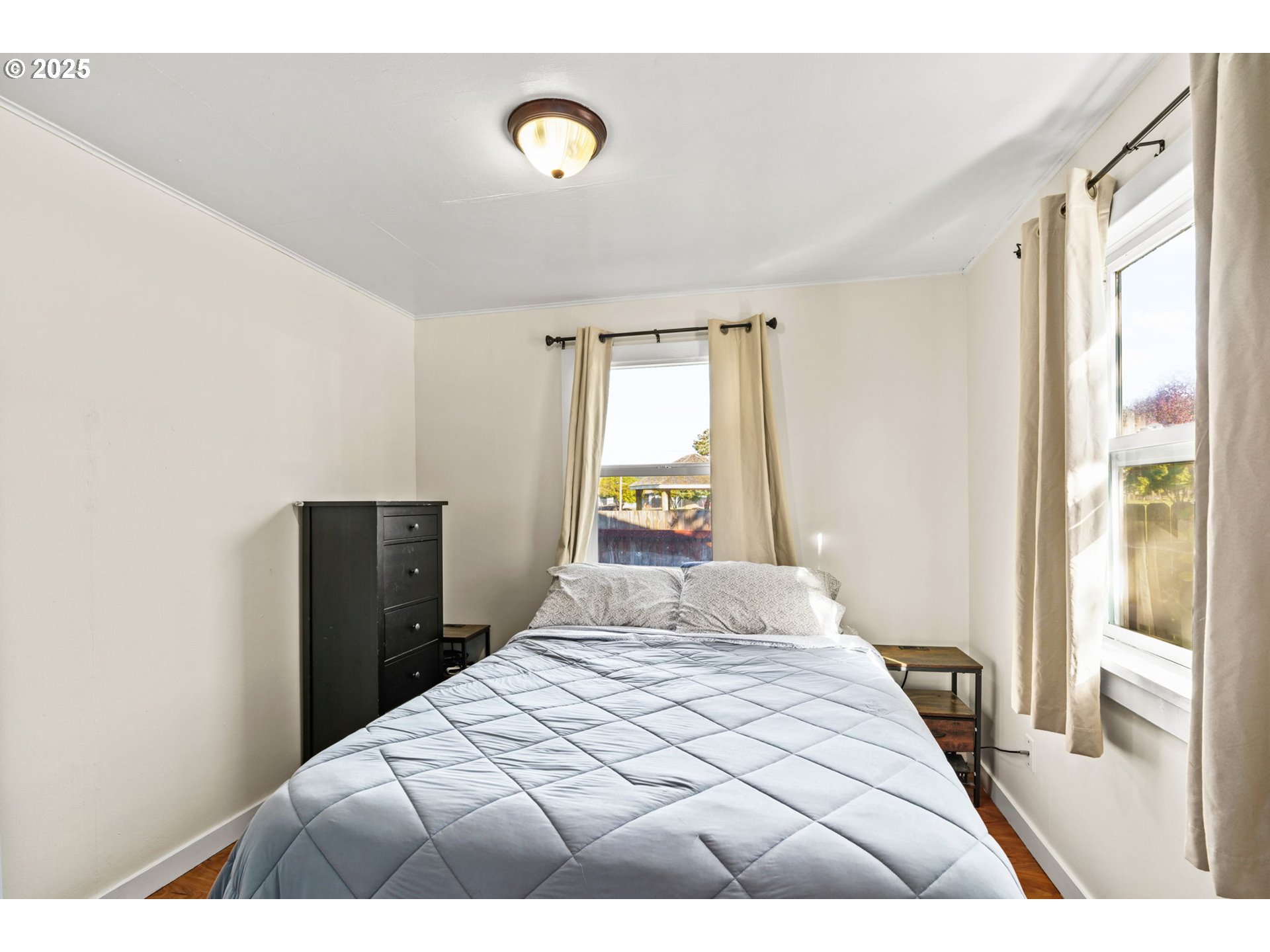 12 N CANNON ST, Lowell