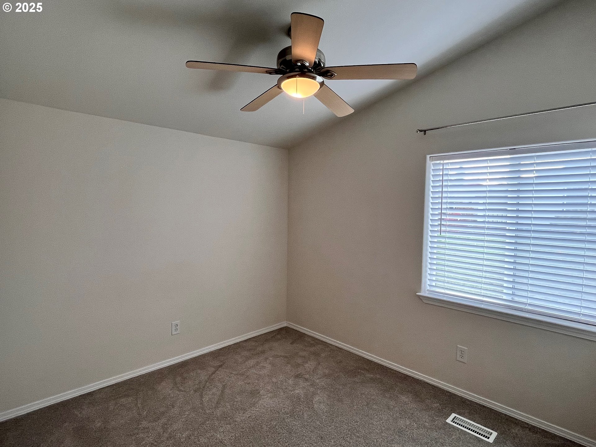 121 MATTHEW LEE CT