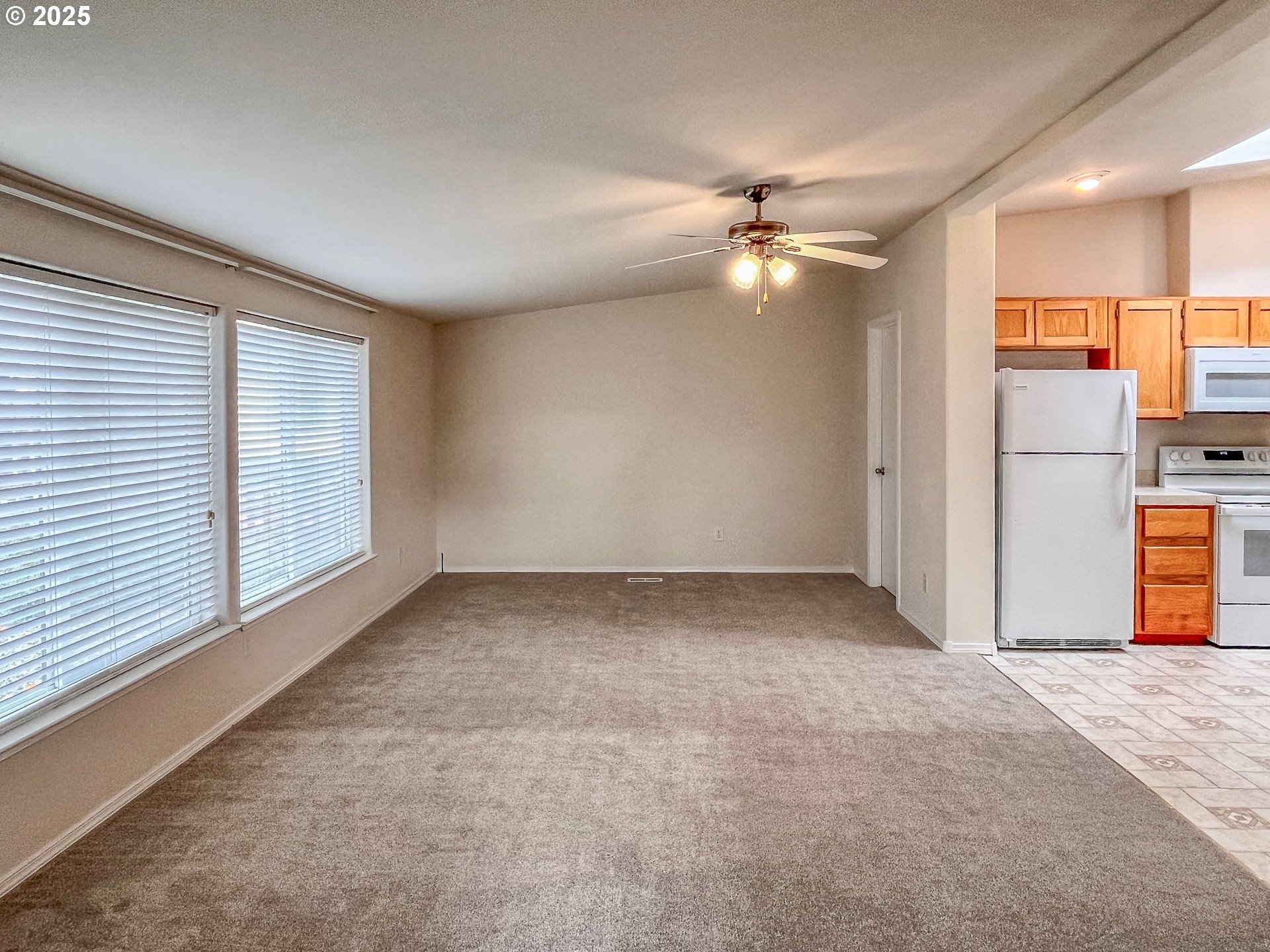 121 MATTHEW LEE CT
