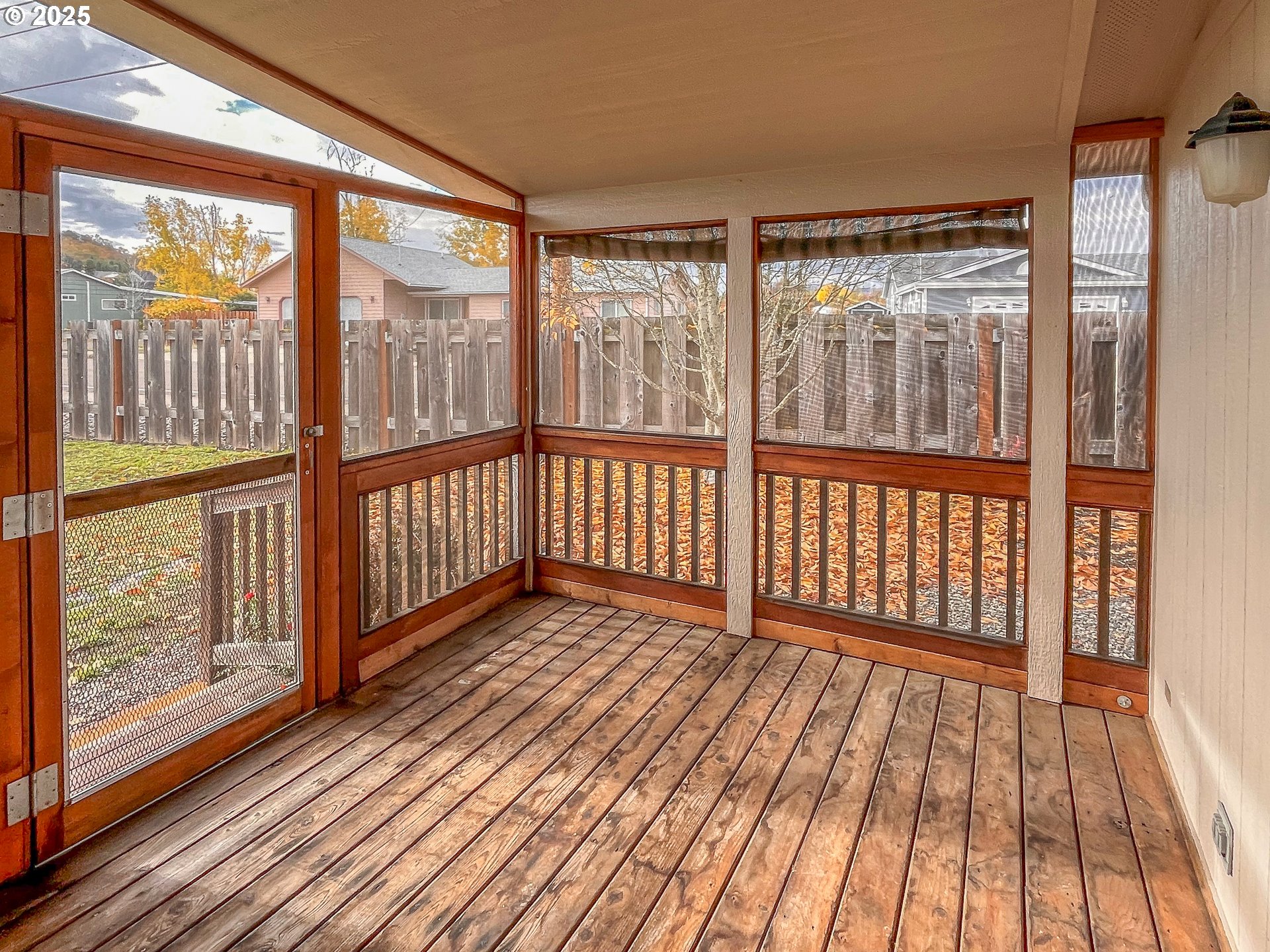 121 MATTHEW LEE CT