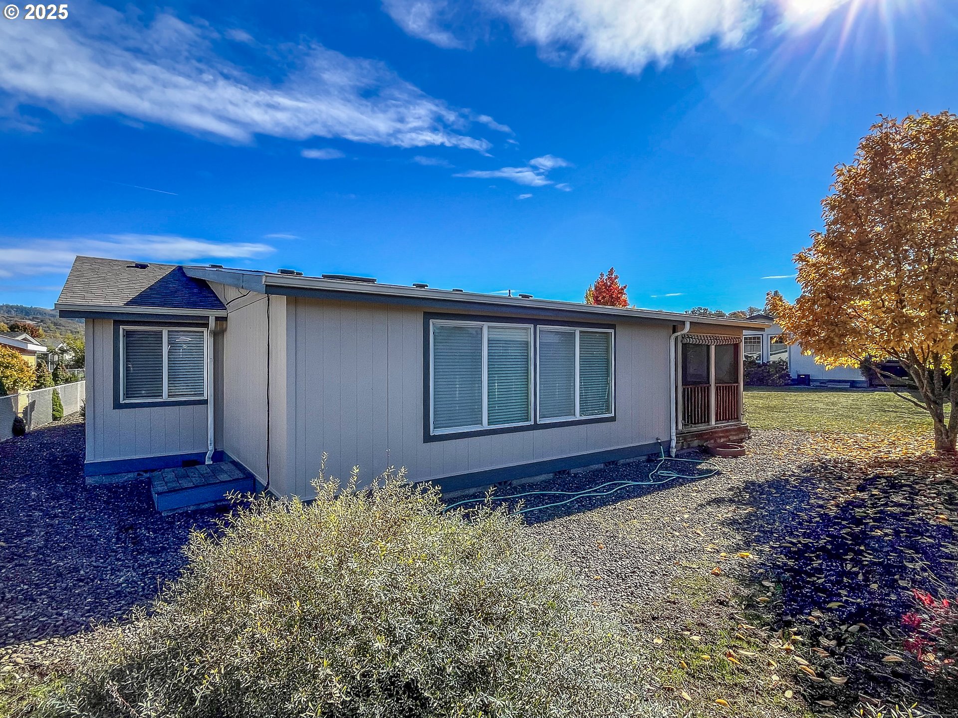 121 MATTHEW LEE CT