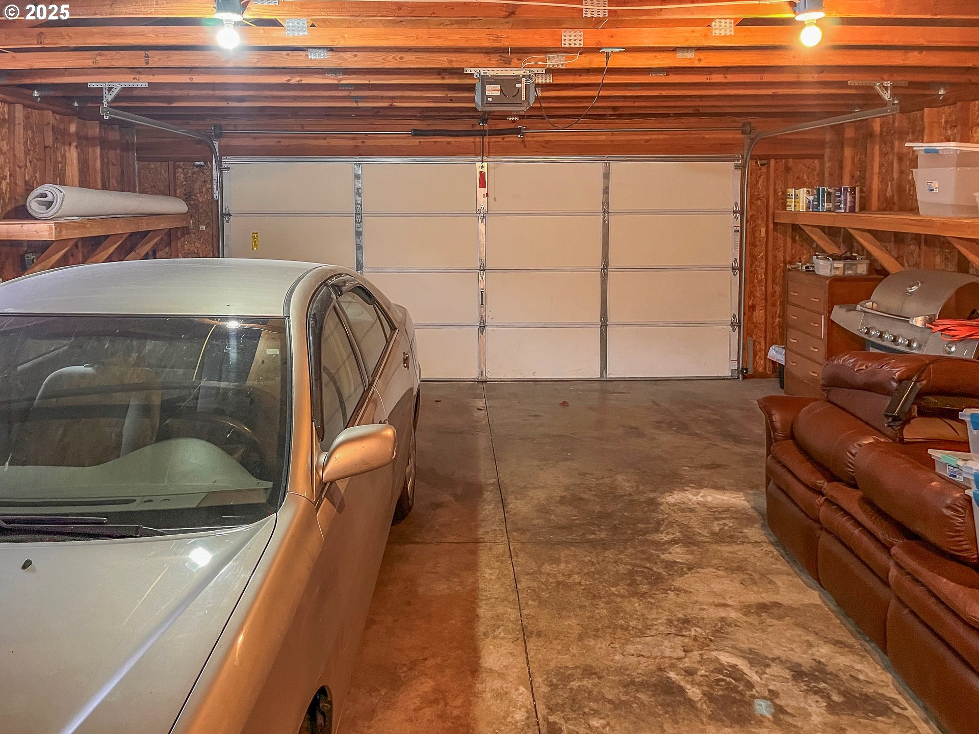 121 MATTHEW LEE CT