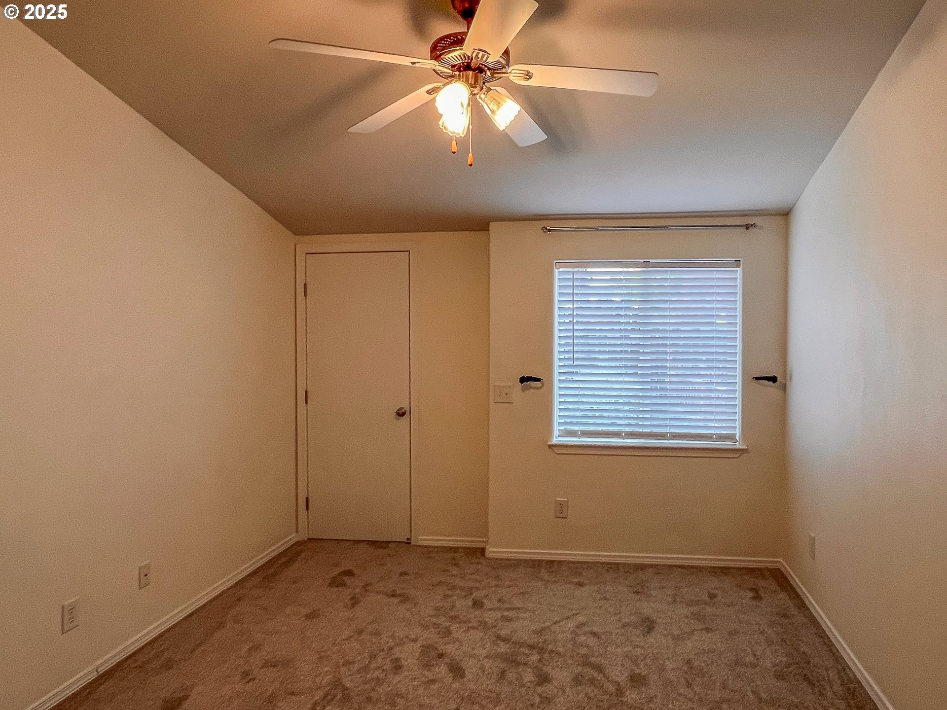 121 MATTHEW LEE CT