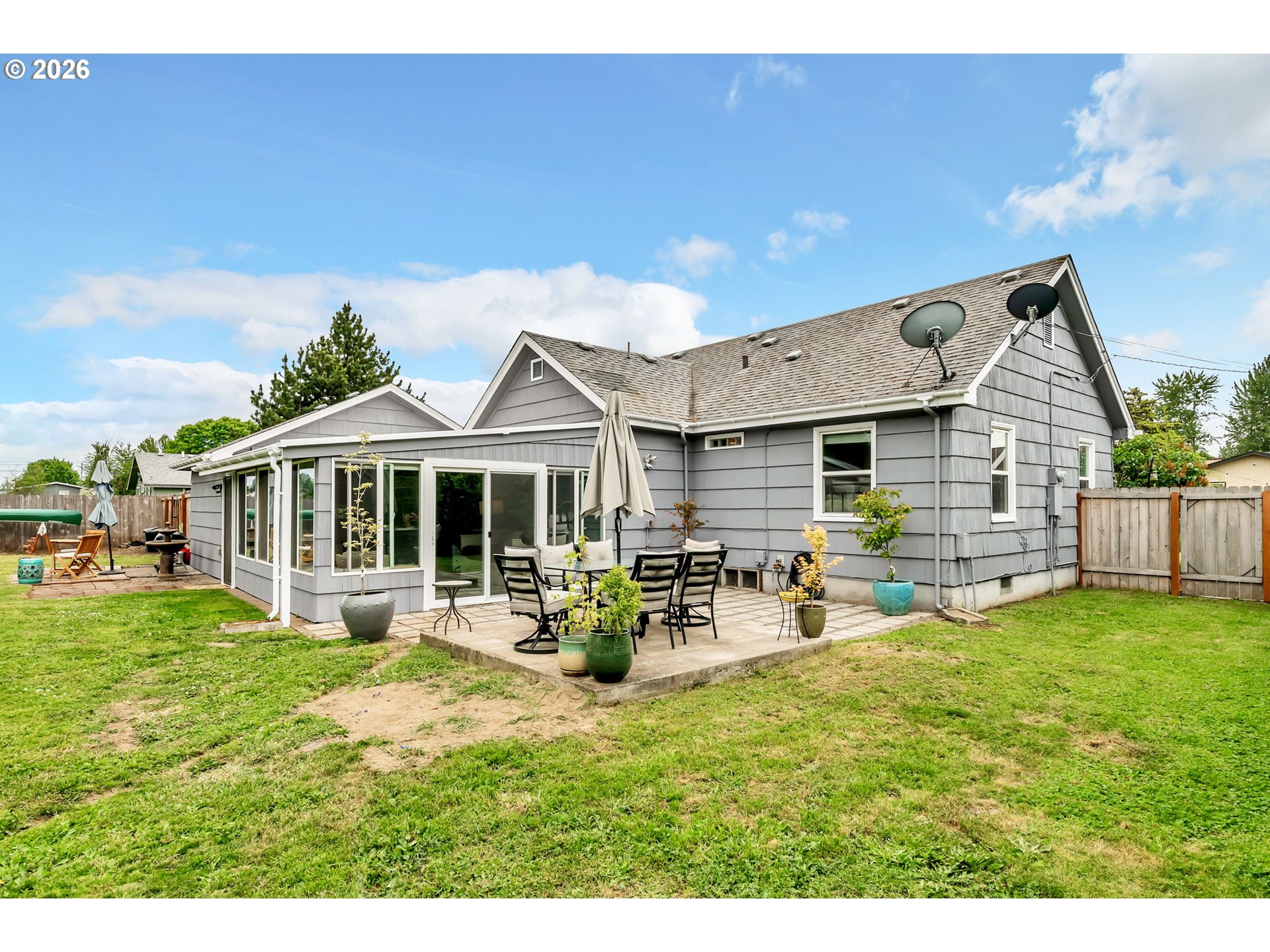 3811 SOUZA ST