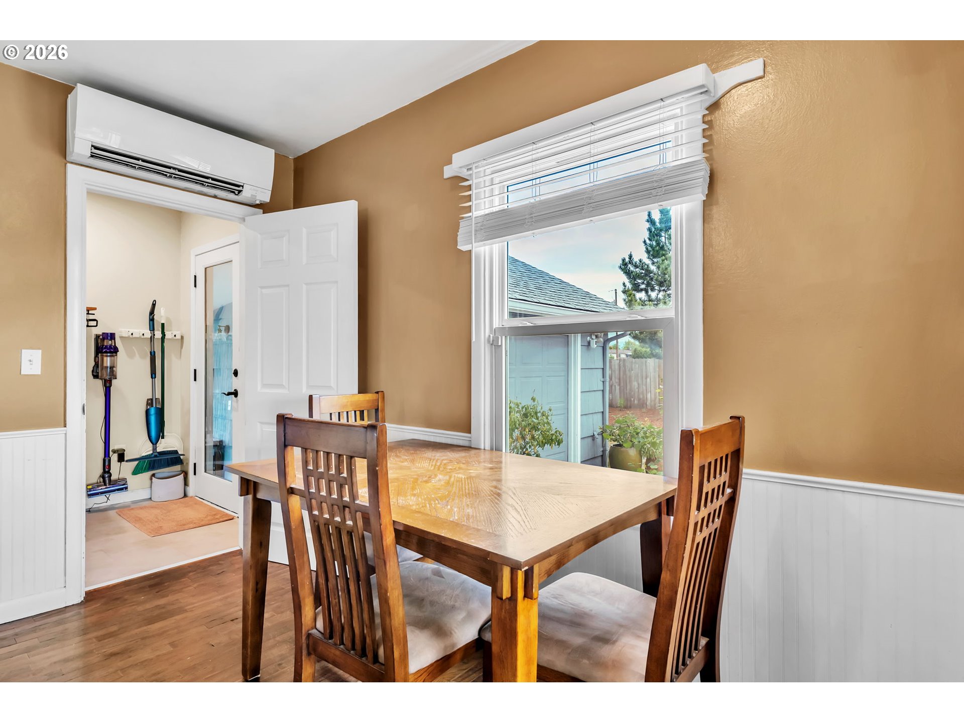 3811 SOUZA ST