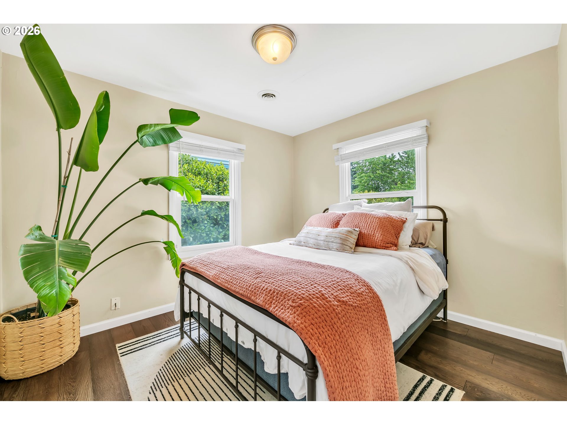 3811 SOUZA ST