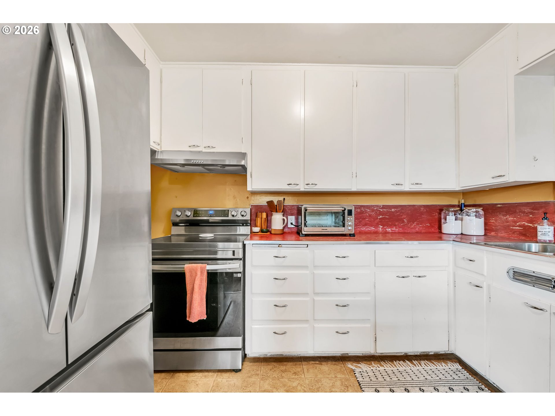 3811 SOUZA ST