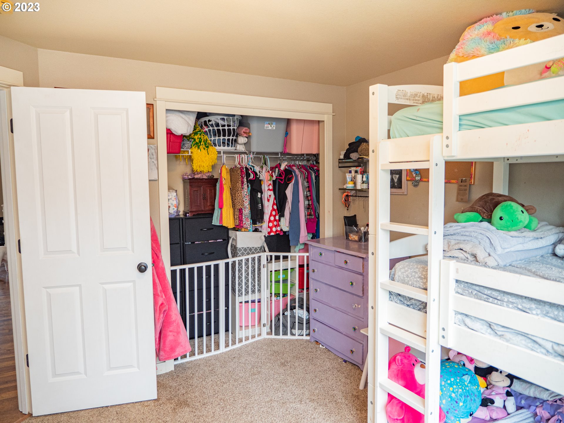 131 W JADON DR