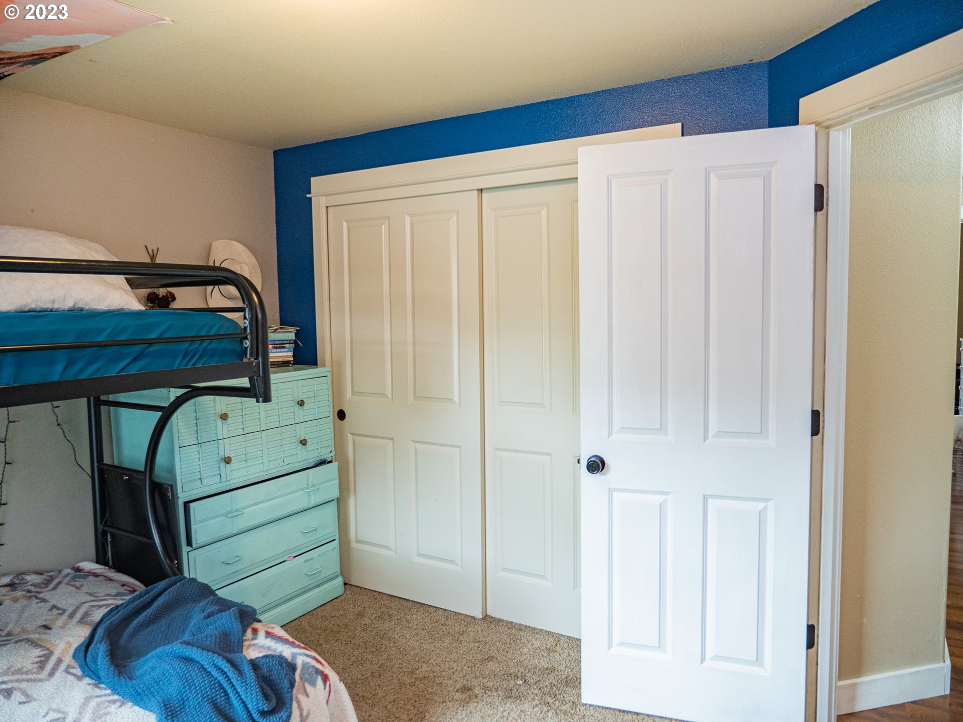 131 W JADON DR