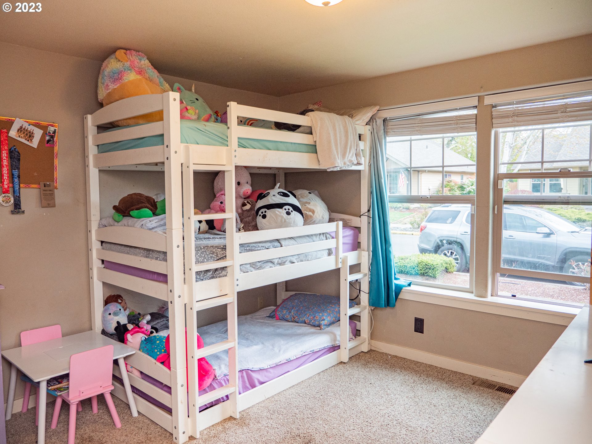 131 W JADON DR