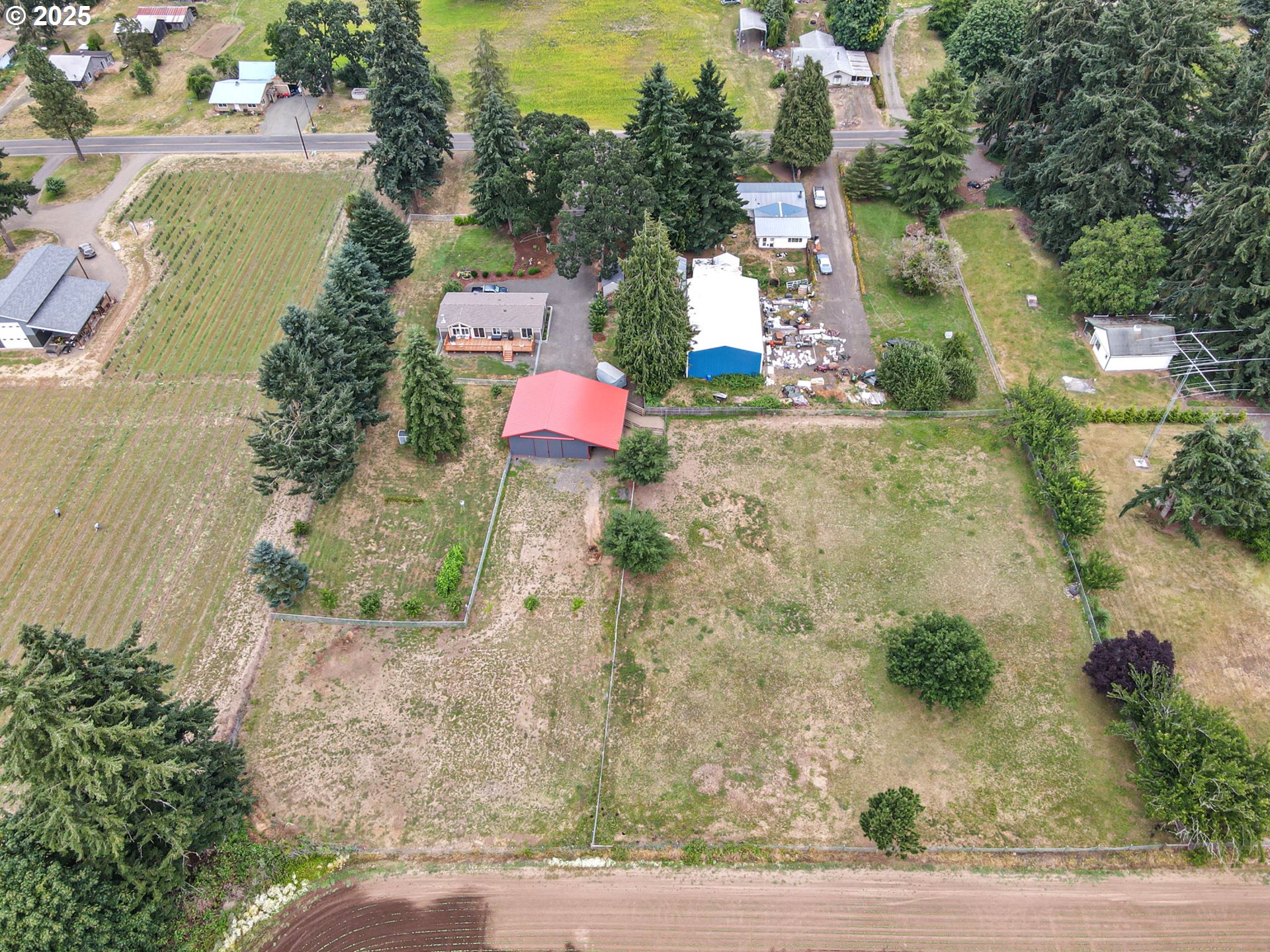 95868 HOWARD LN