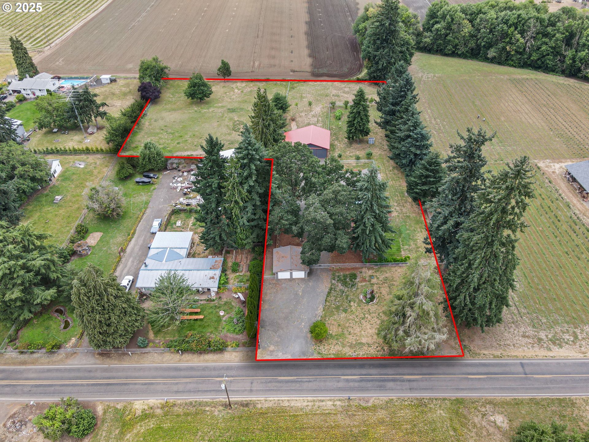 95868 HOWARD LN