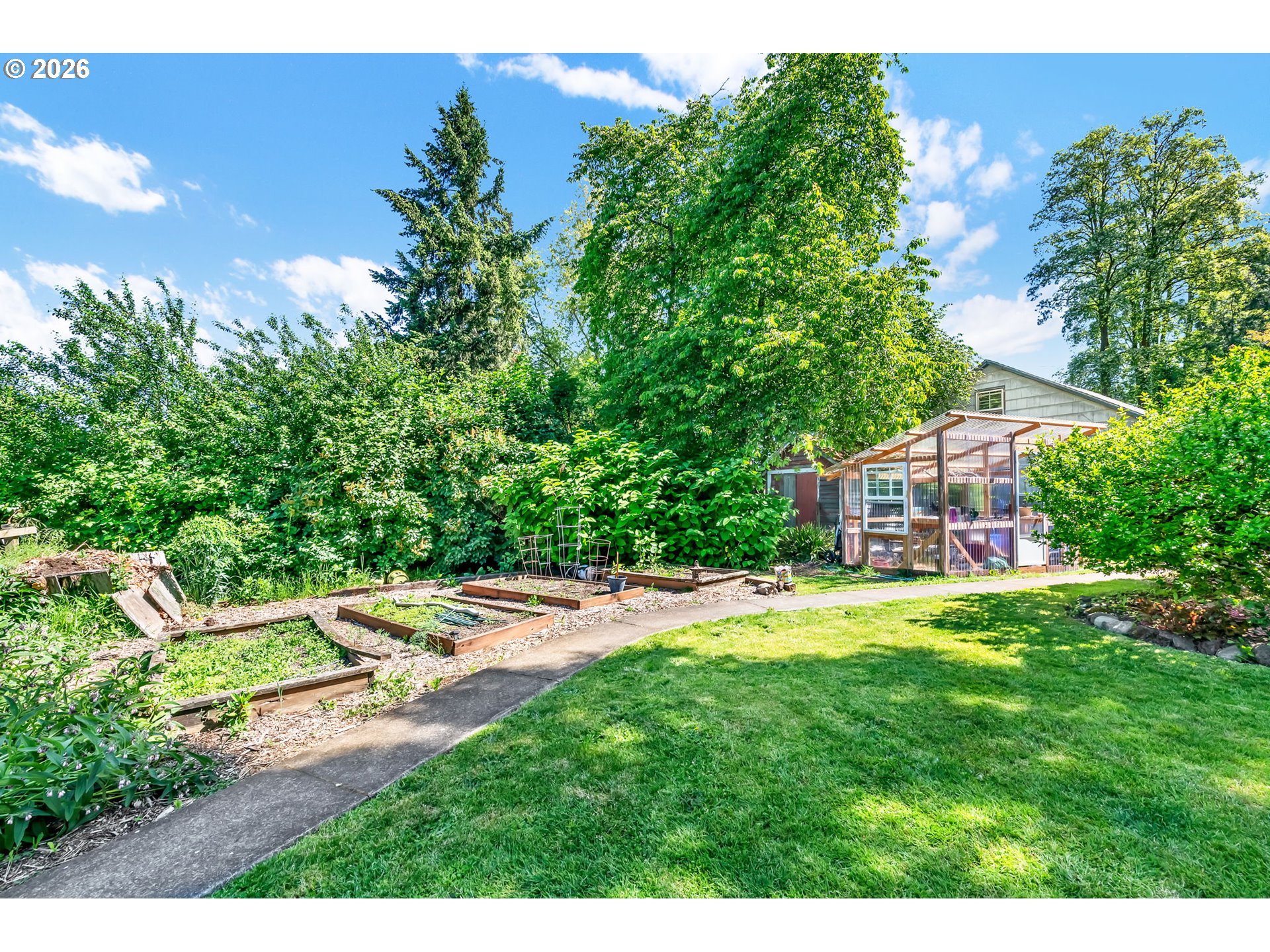 1385 BEEBE LN