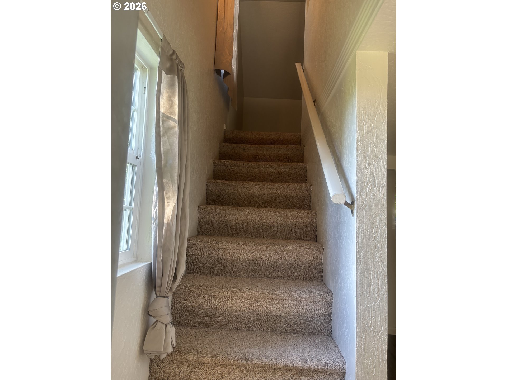 1385 BEEBE LN