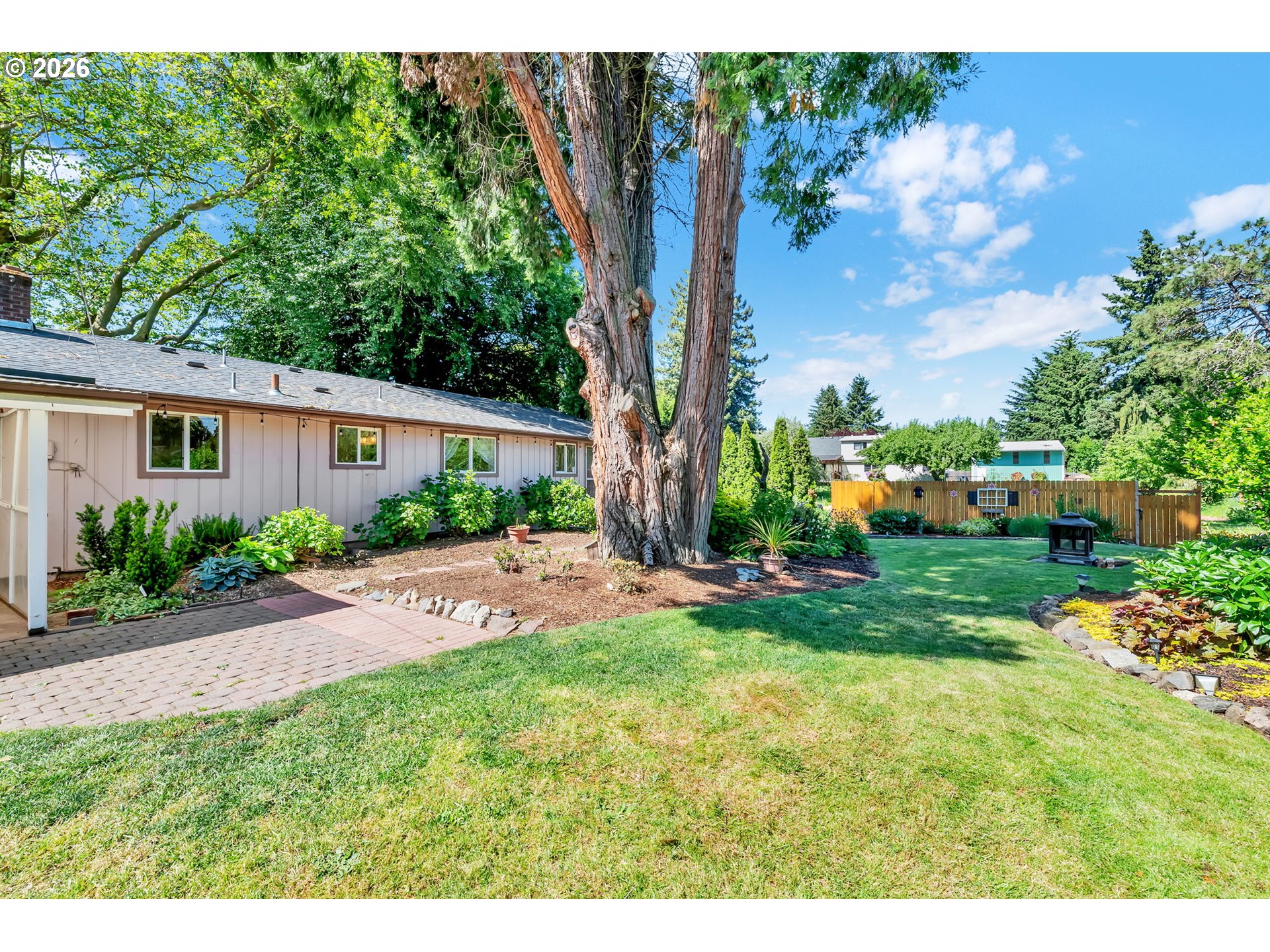 1385 BEEBE LN
