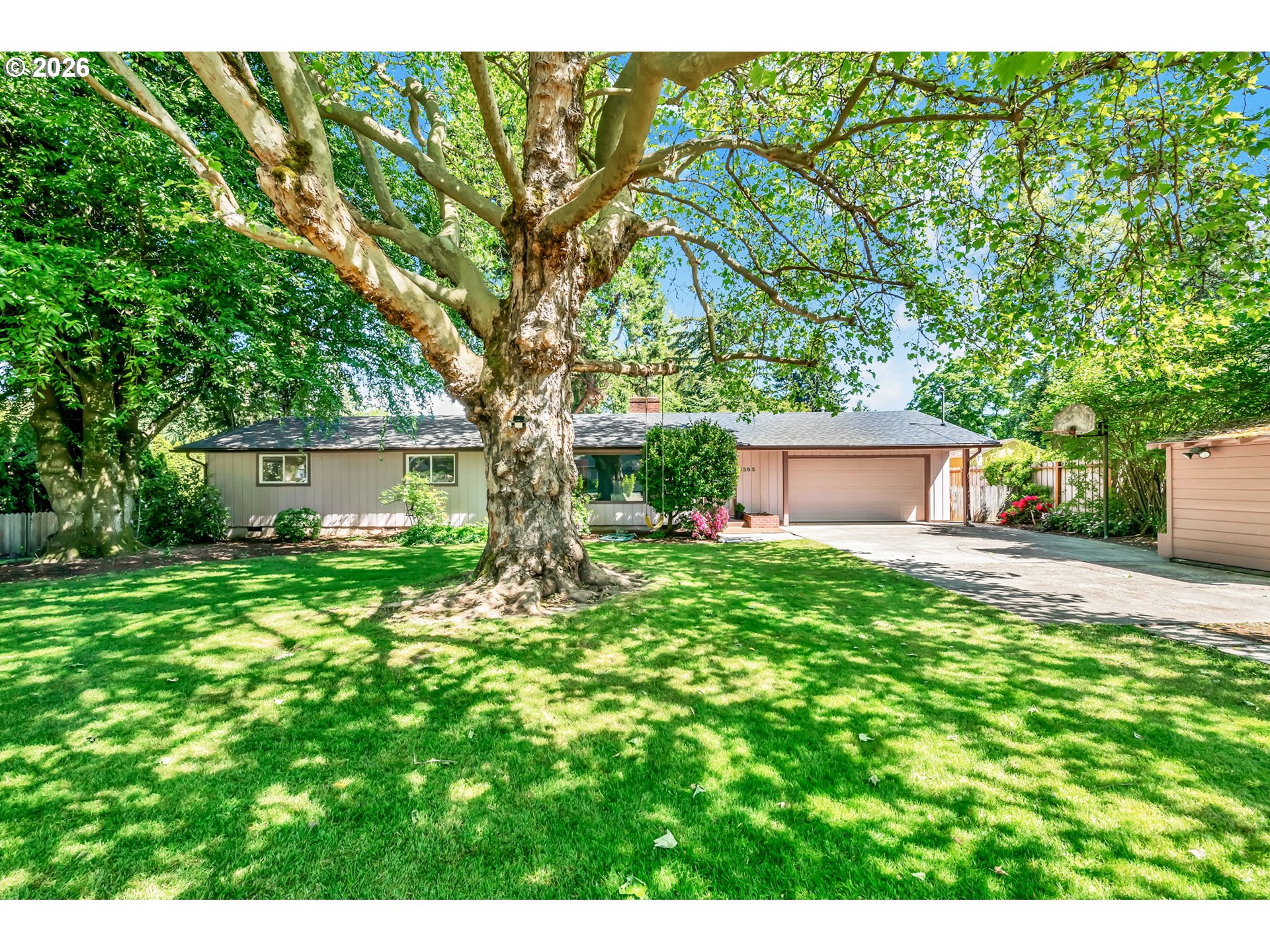 1385 BEEBE LN