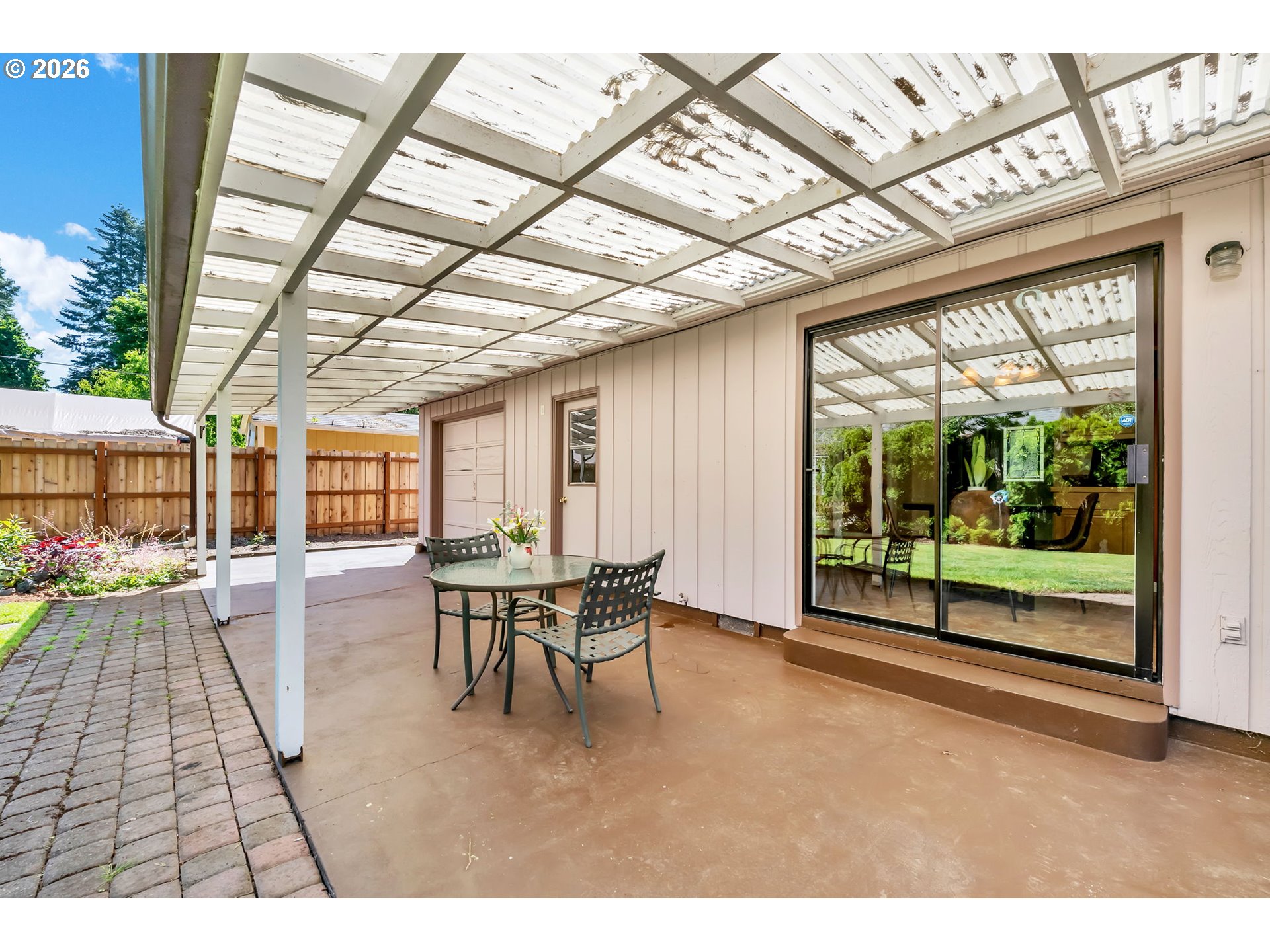 1385 BEEBE LN