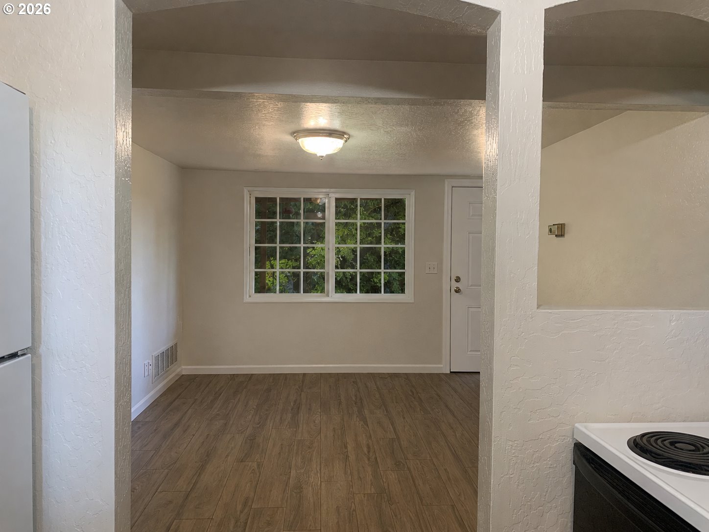 1385 BEEBE LN
