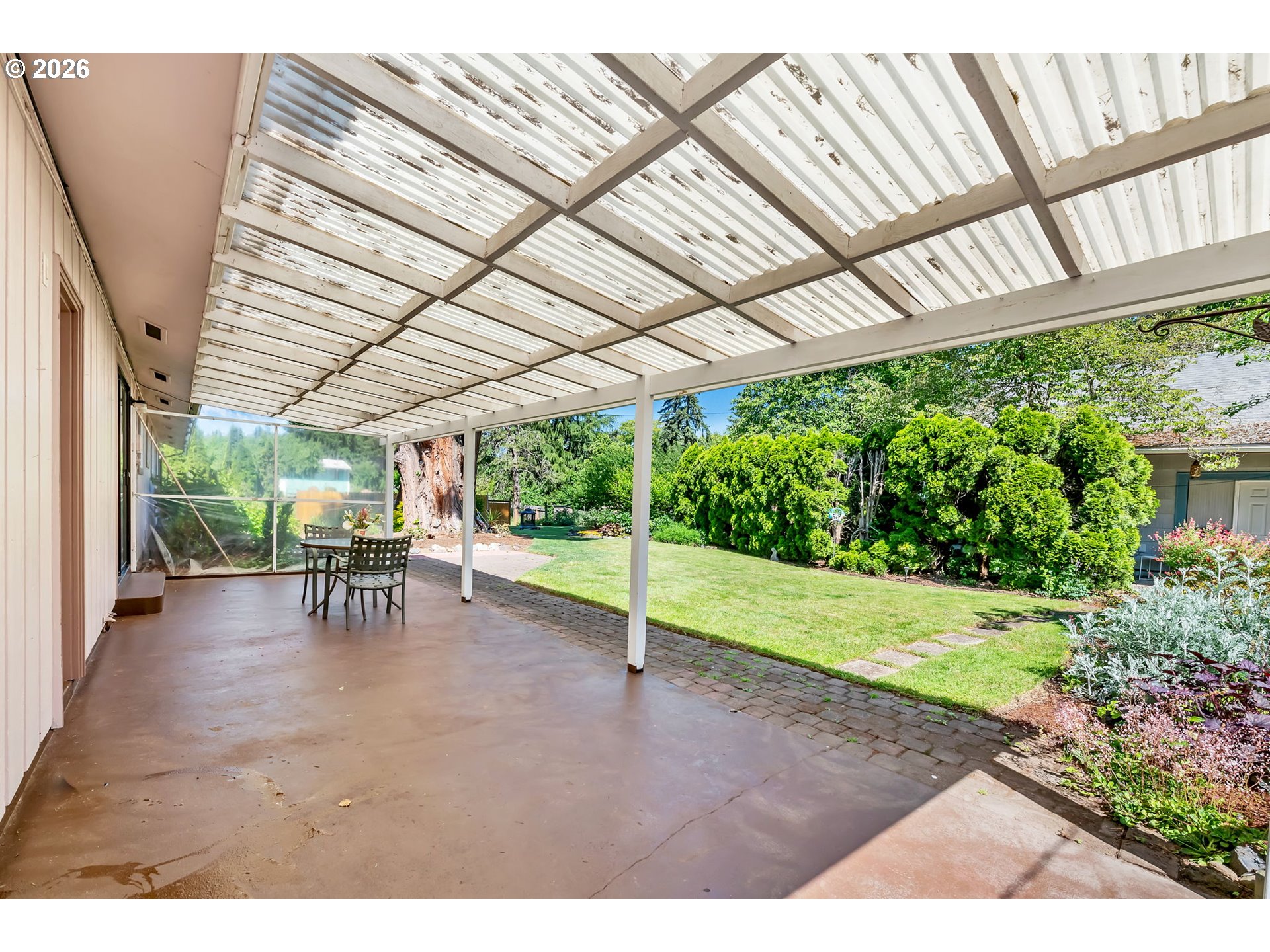 1385 BEEBE LN