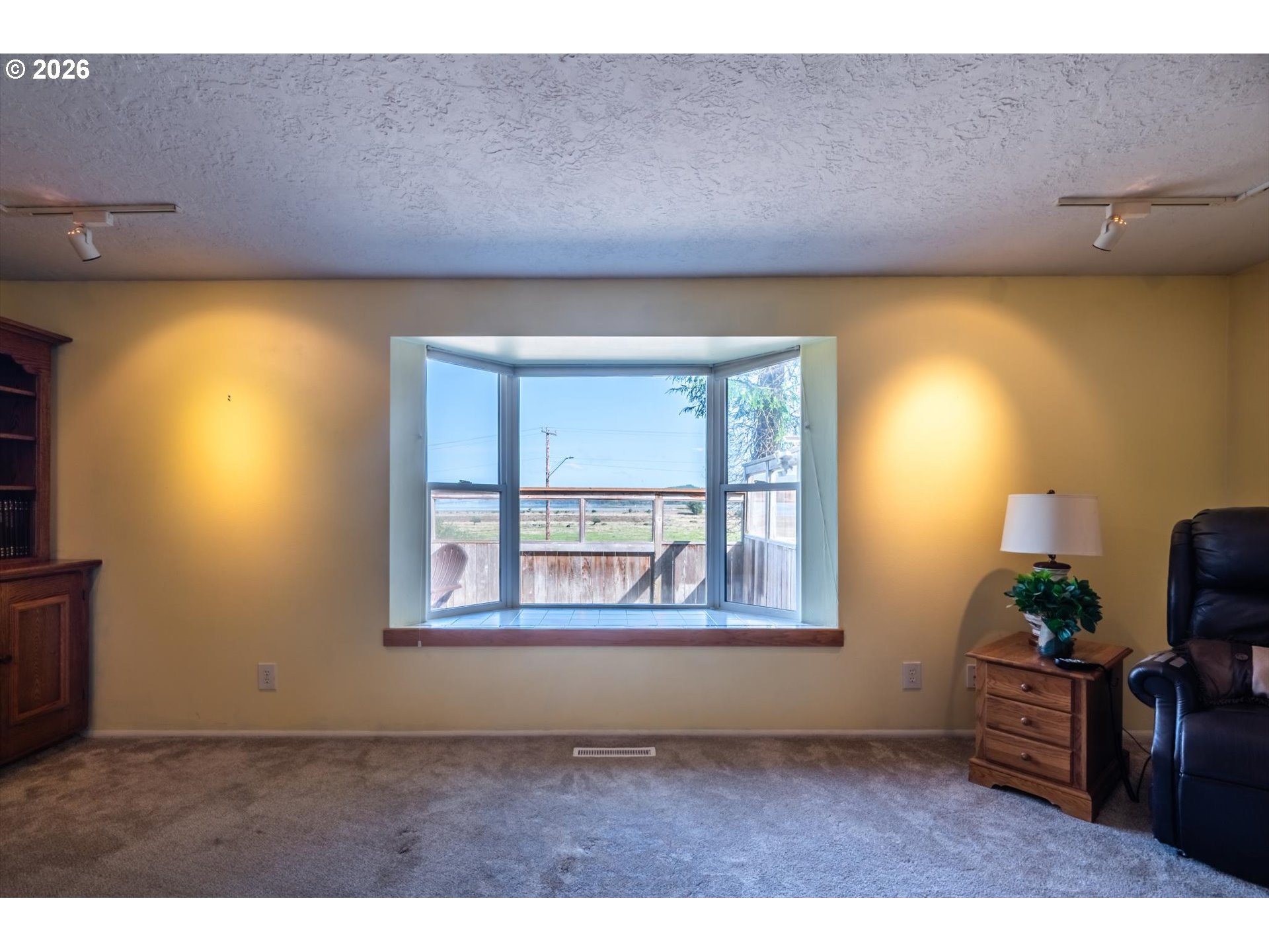 1646 COOS RIVER HWY