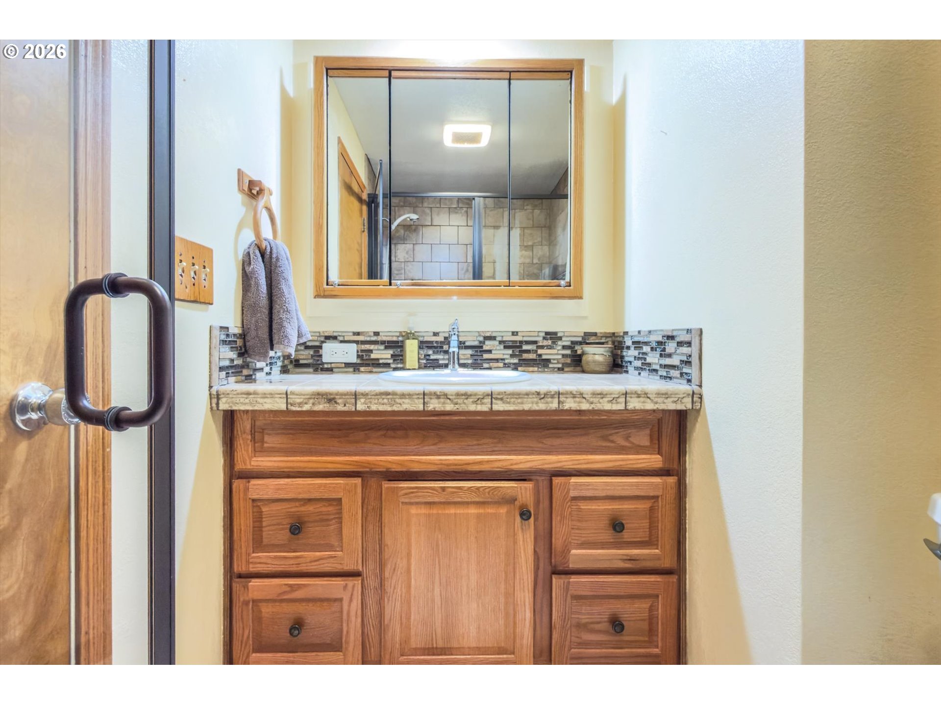 1646 COOS RIVER HWY