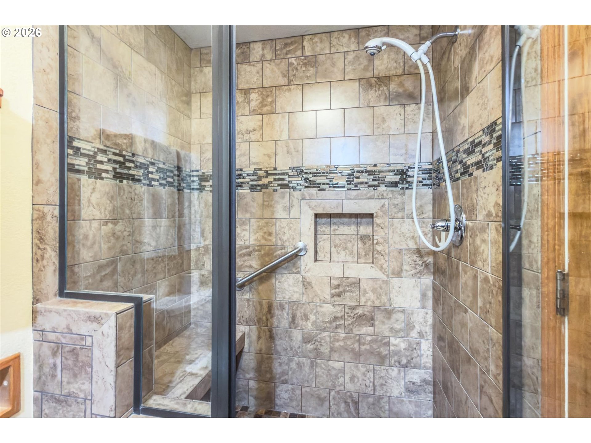 1646 COOS RIVER HWY