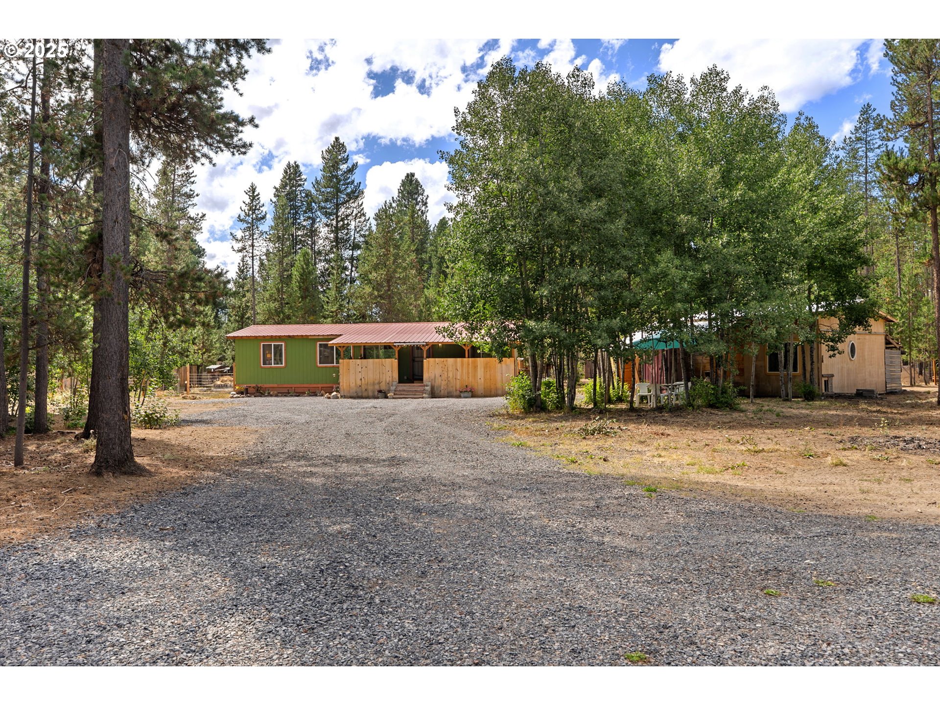 136442 E FRIENDLY LN