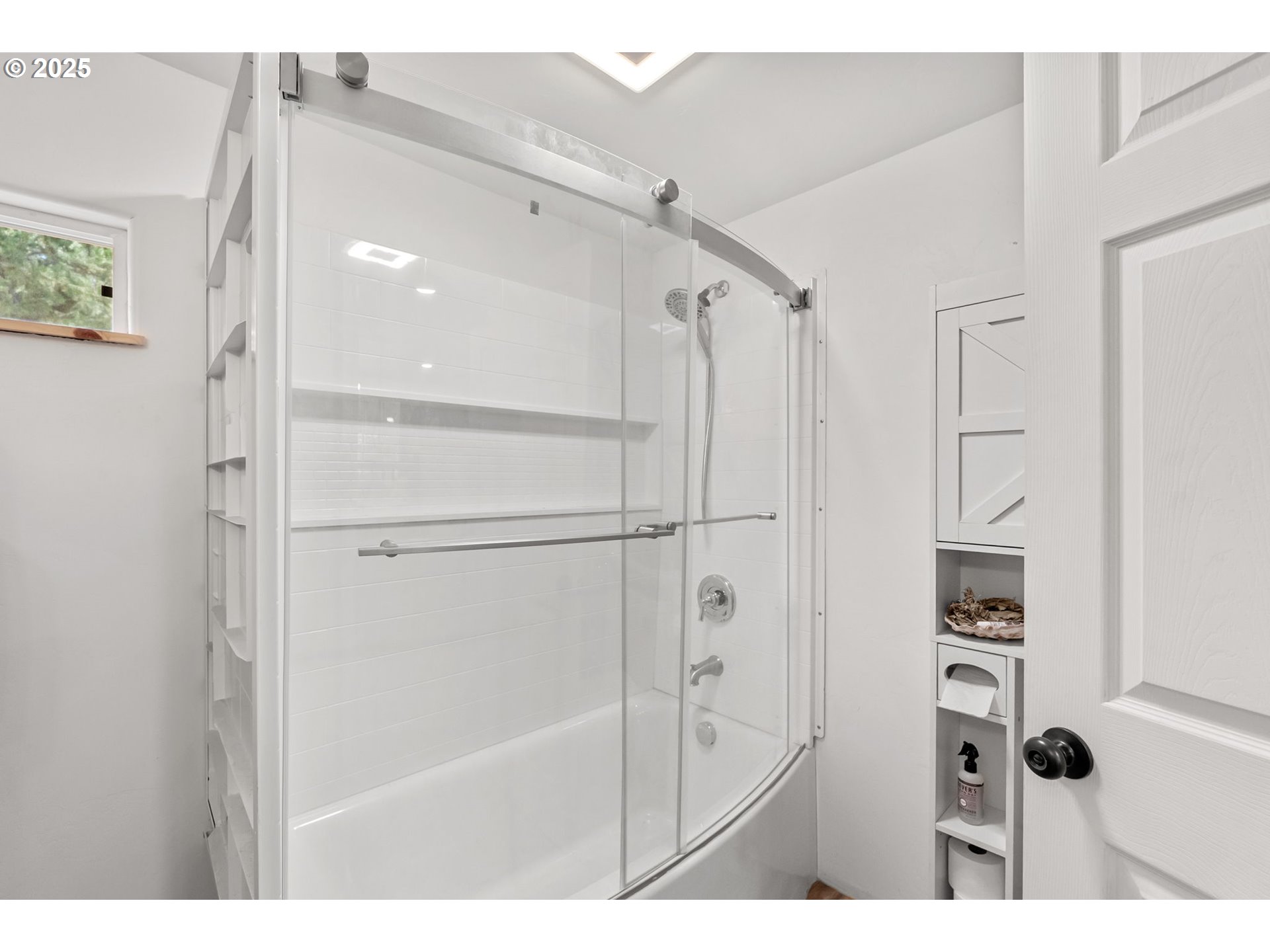 136442 E FRIENDLY LN