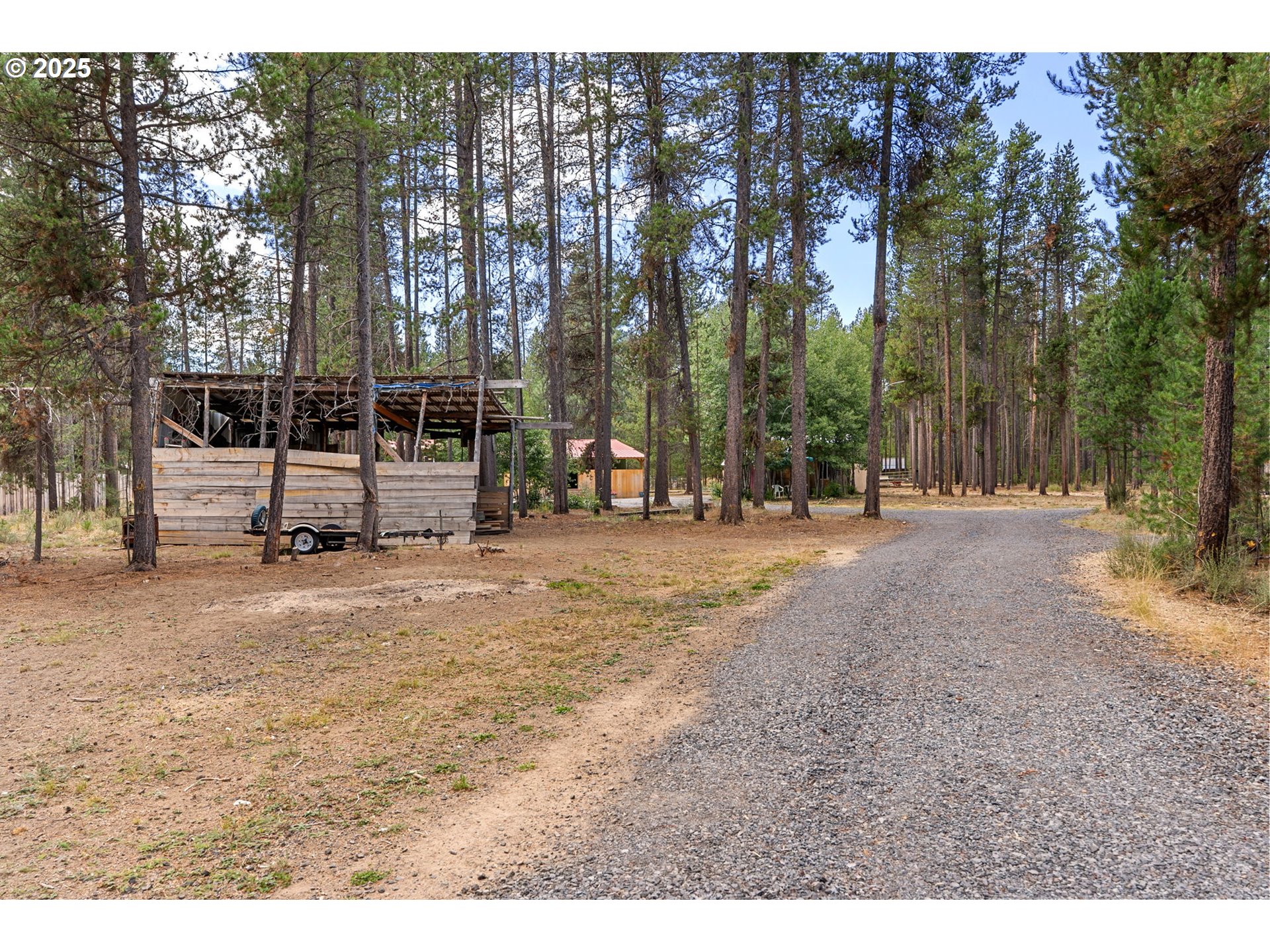 136442 E FRIENDLY LN