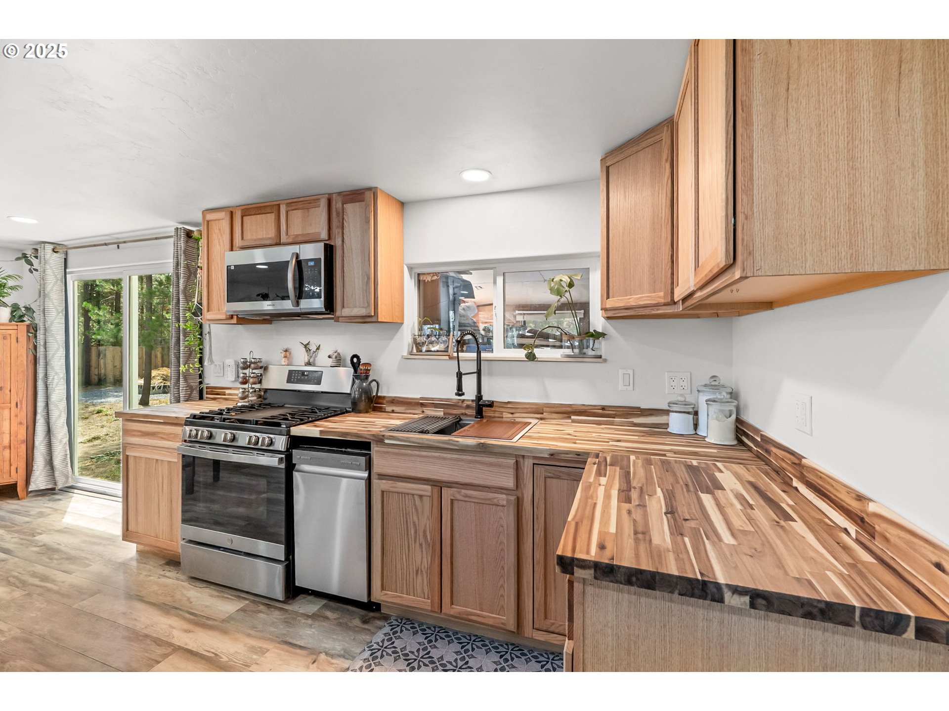 136442 E FRIENDLY LN