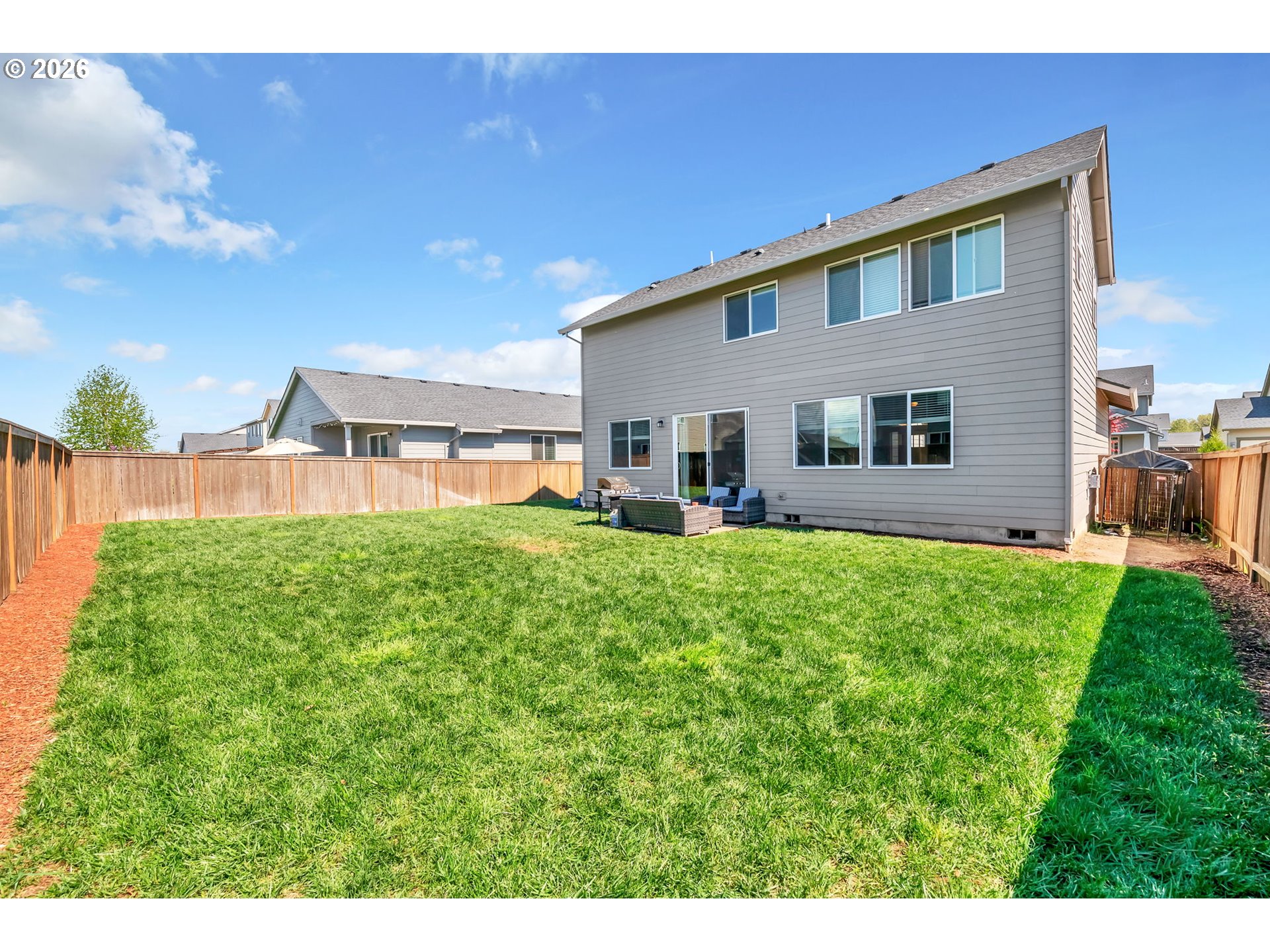 1397 FARMINGTON DR