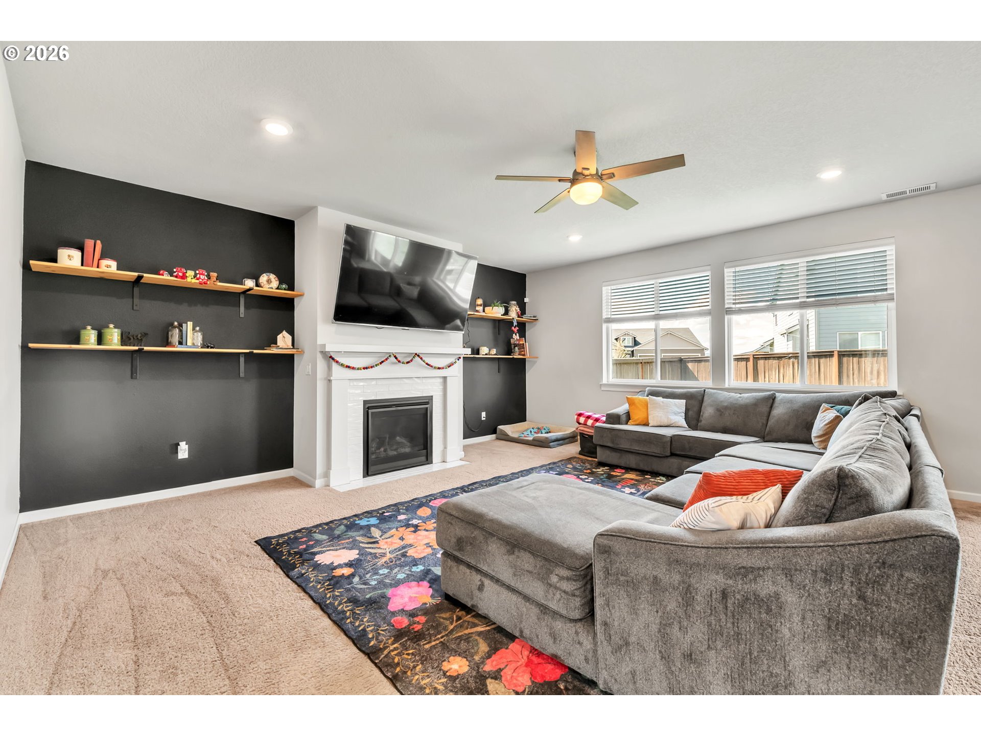 1397 FARMINGTON DR
