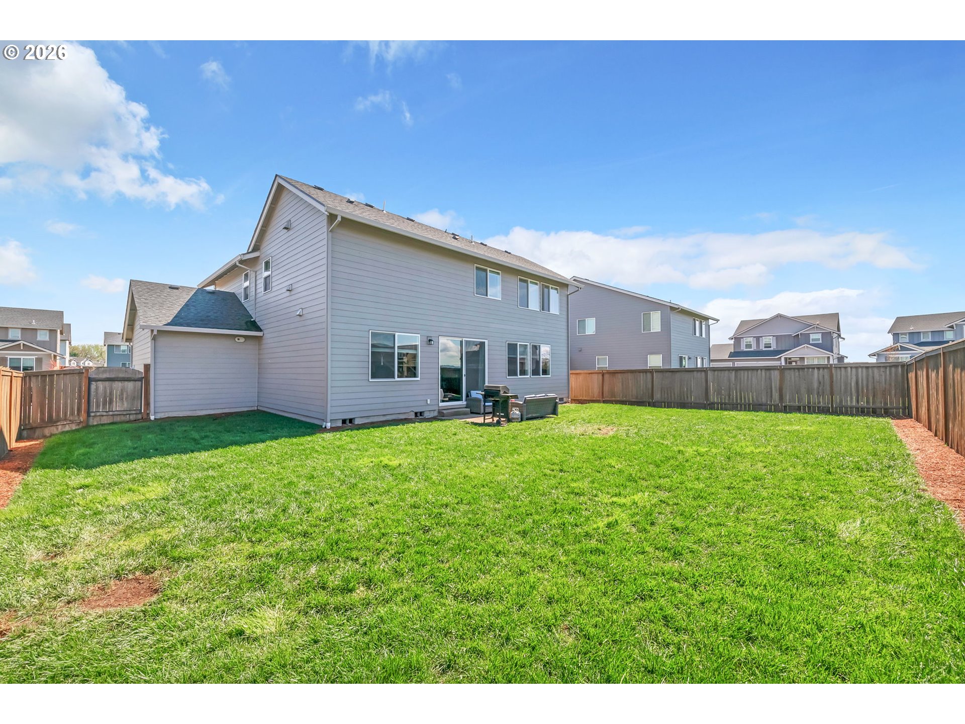 1397 FARMINGTON DR