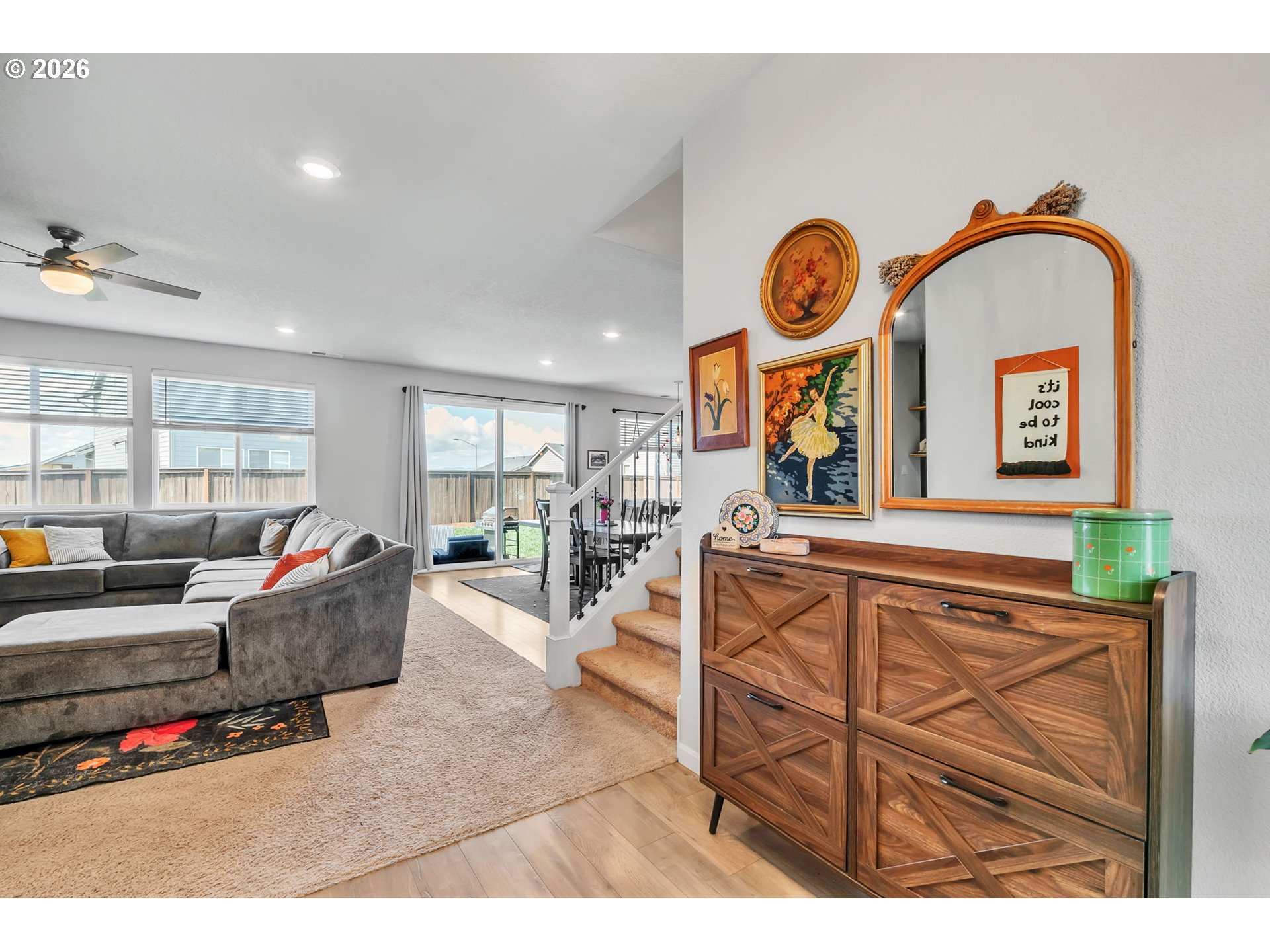 1397 FARMINGTON DR