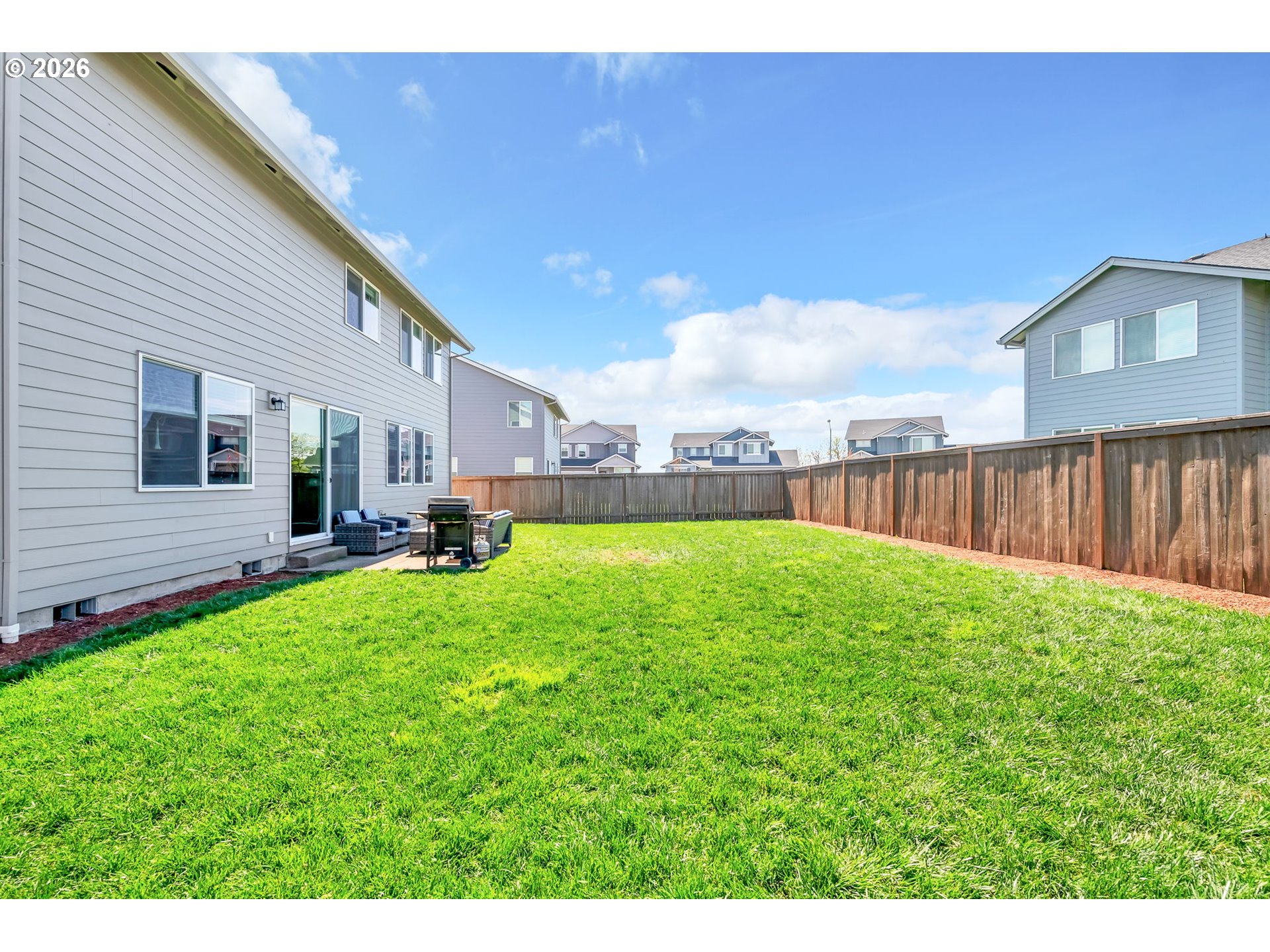 1397 FARMINGTON DR