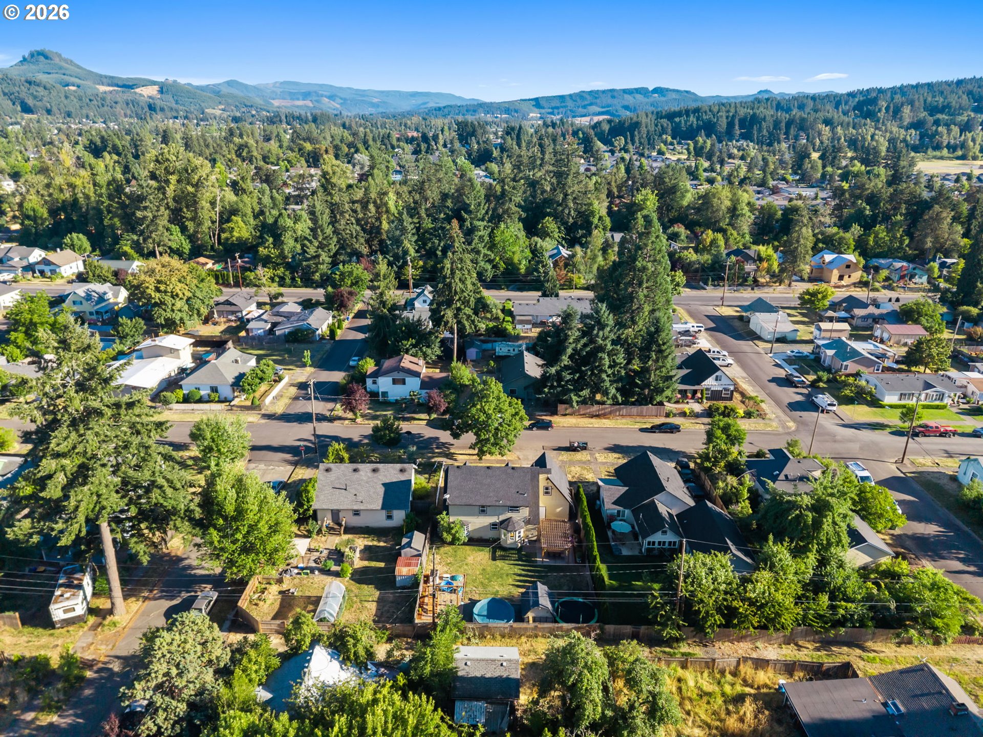 1522 ASH AVE