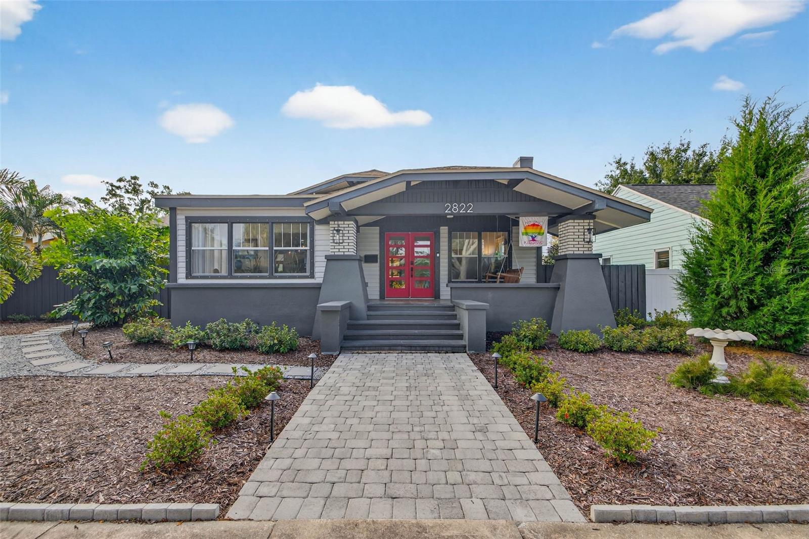 2822 BURLINGTON AVE N