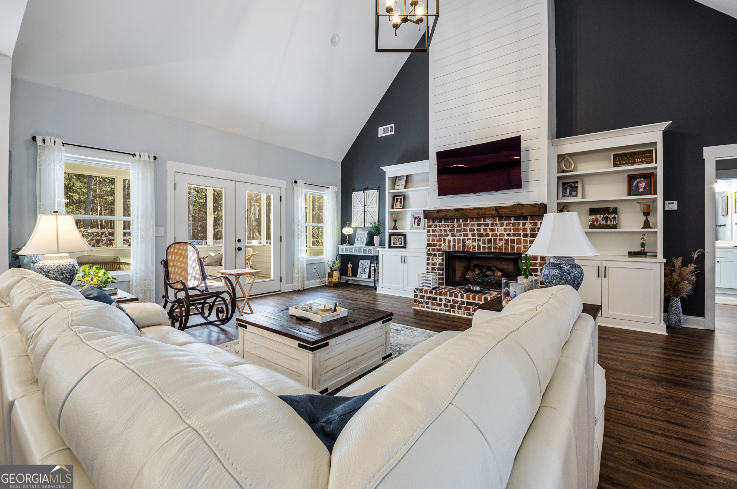 2736 Jones Holly Road