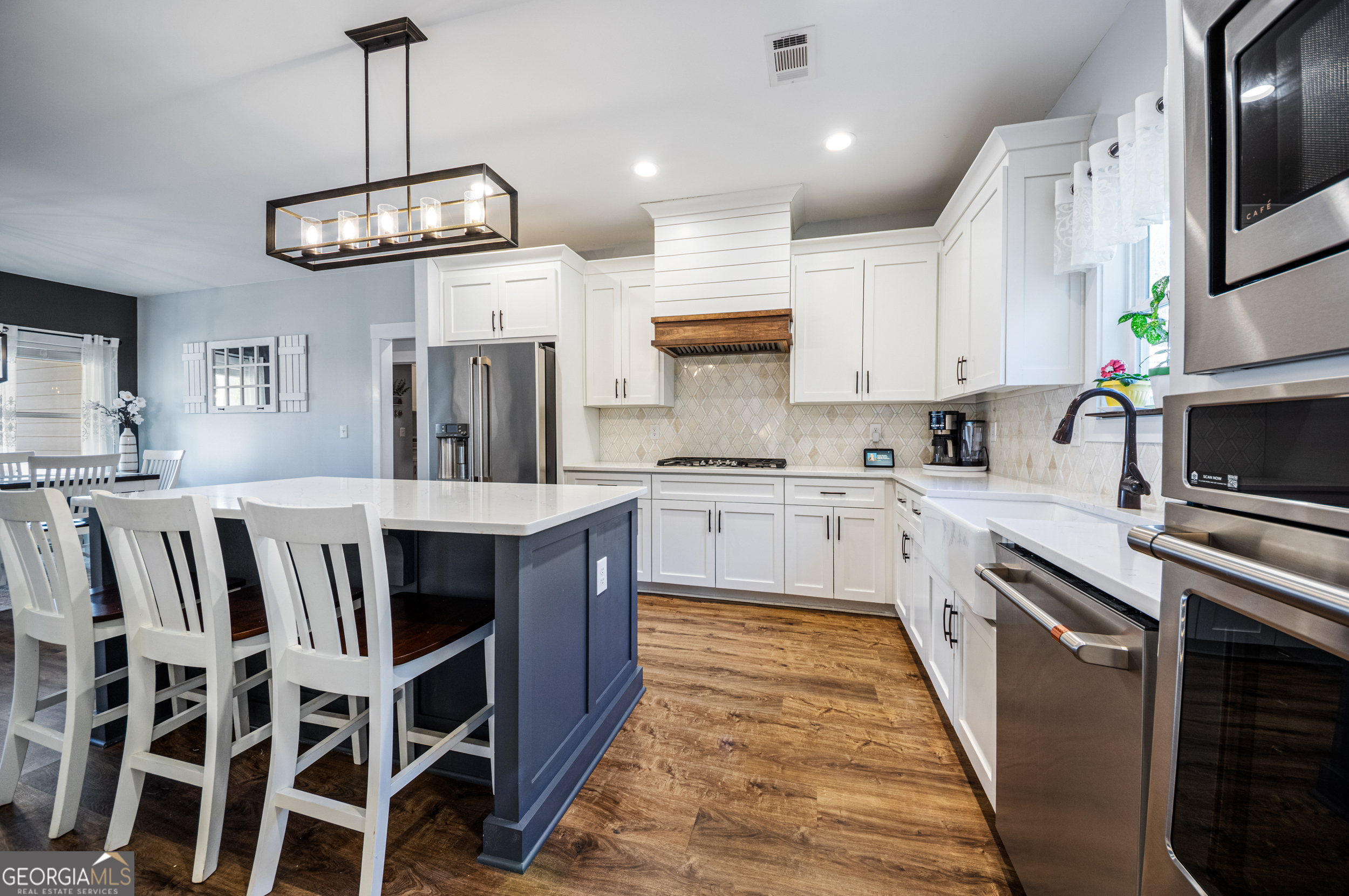 2736 Jones Holly Road