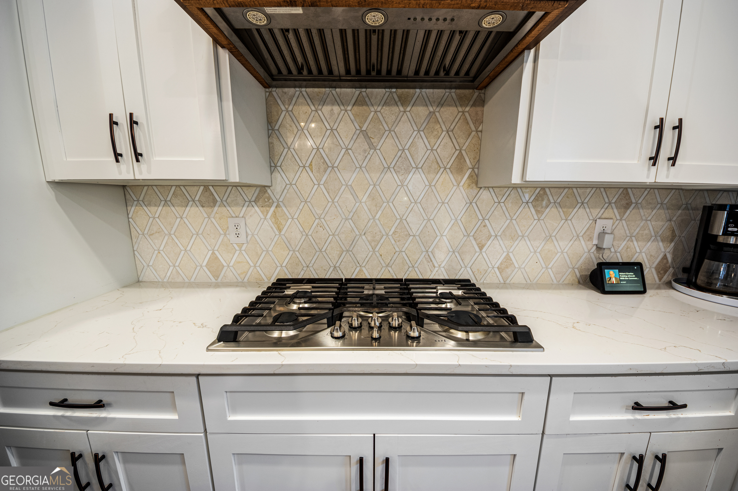 2736 Jones Holly Road