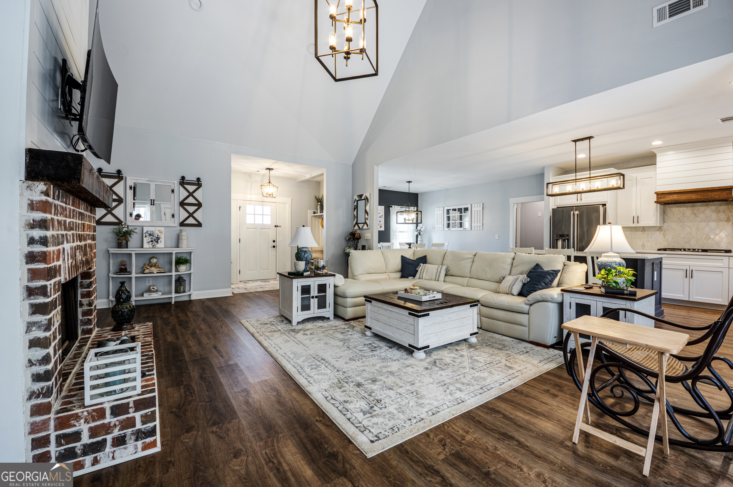 2736 Jones Holly Road