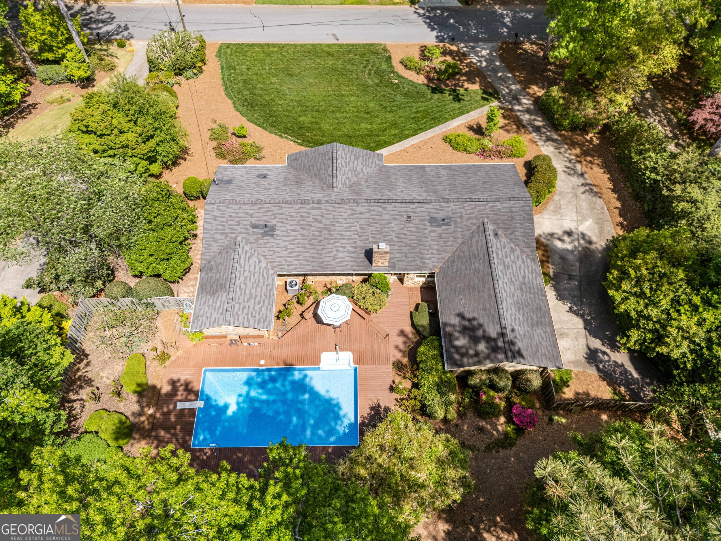 729 Kings Road