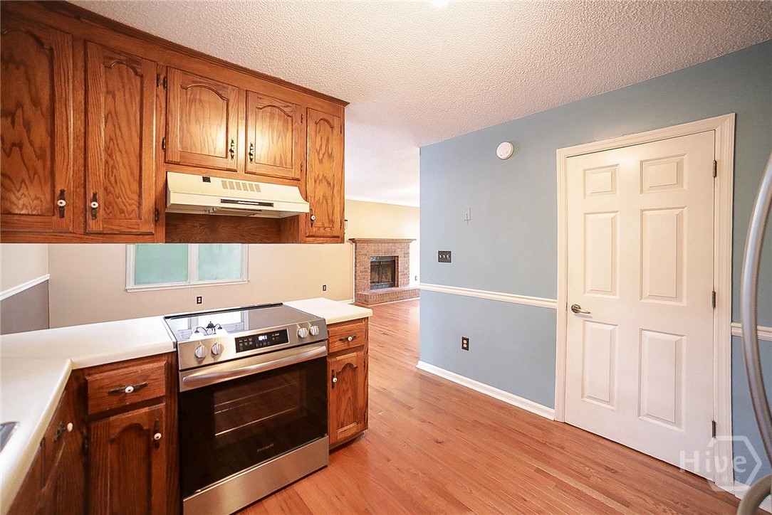 1361 Bouldercrest Circle