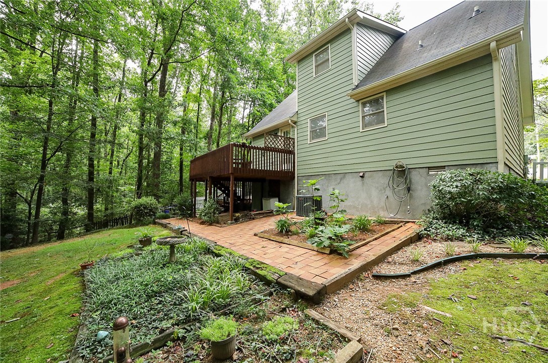 1361 Bouldercrest Circle
