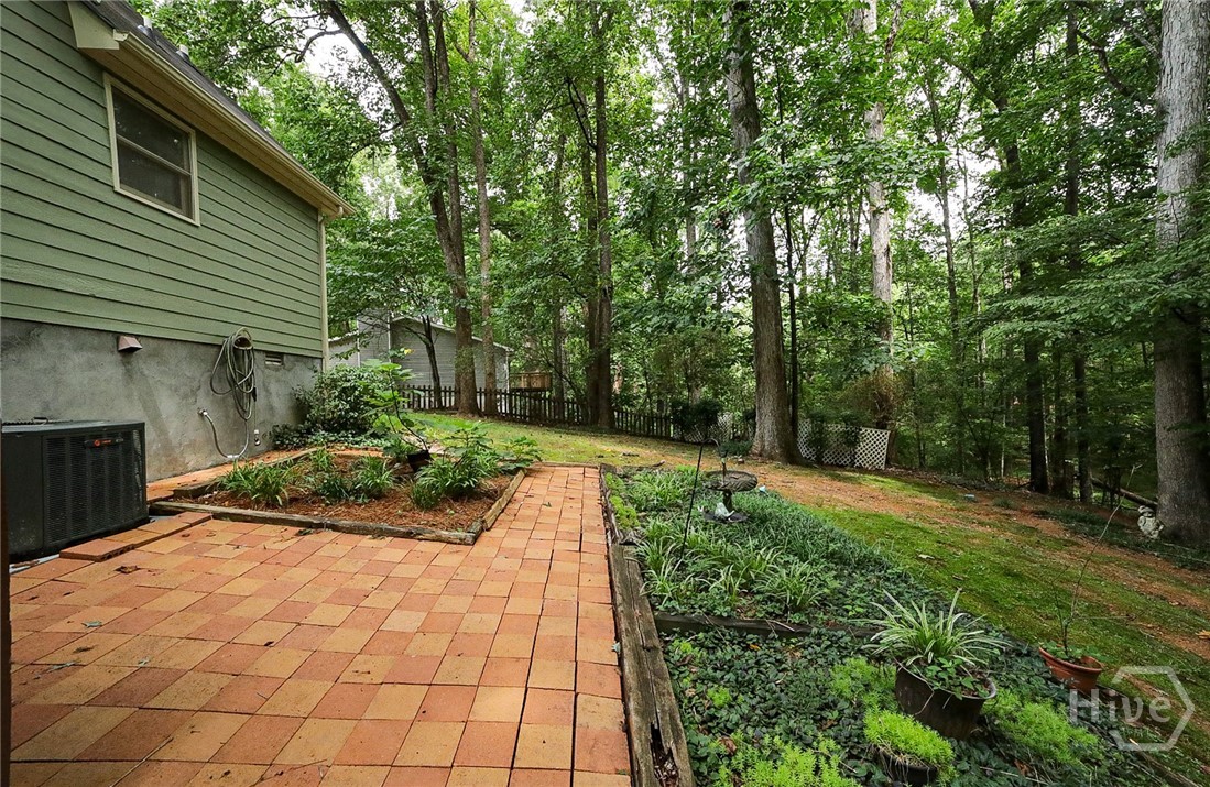 1361 Bouldercrest Circle