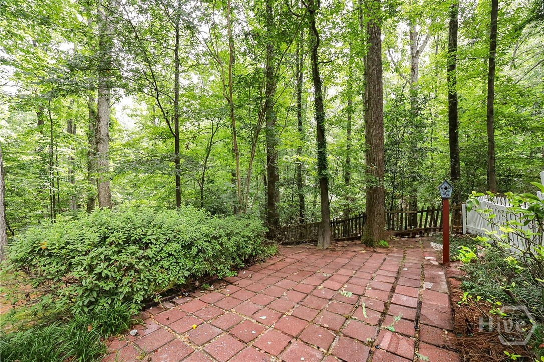 1361 Bouldercrest Circle